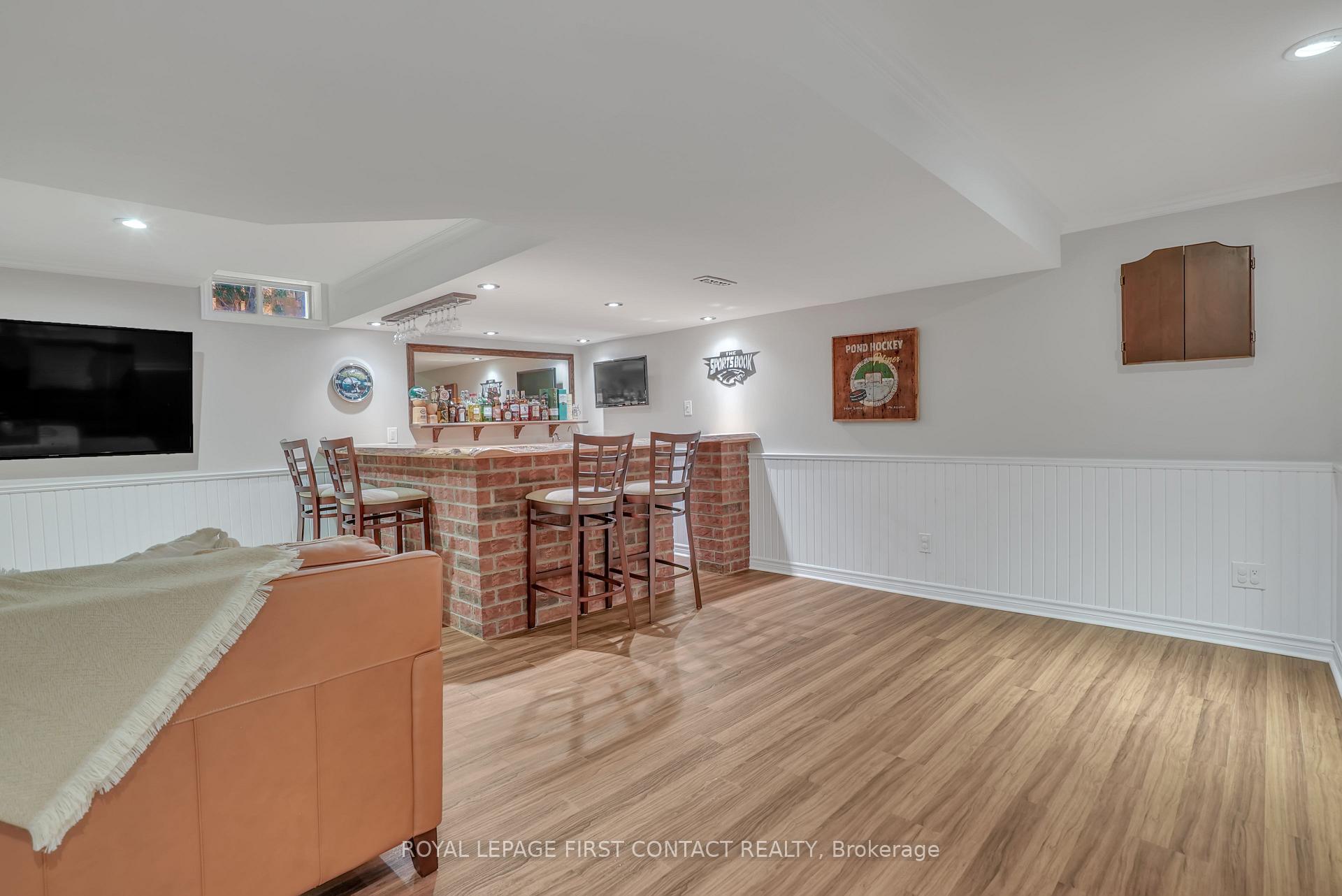 Photo 28 of 15 Royal Park Boulevard, Barrie, Bayshore — HOMEH
