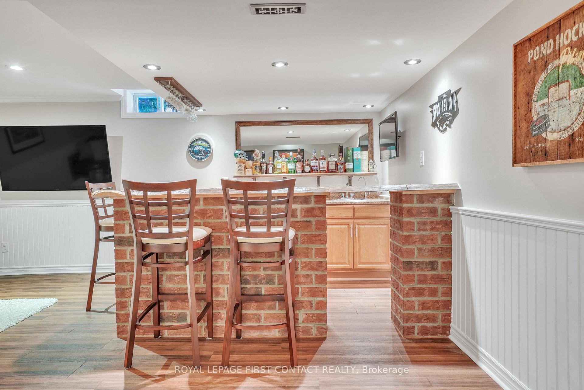 Photo 31 of 15 Royal Park Boulevard, Barrie, Bayshore — HOMEH