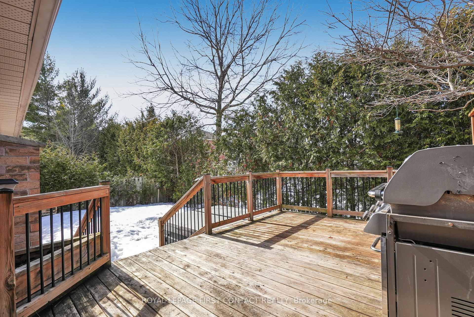 Photo 36 of 15 Royal Park Boulevard, Barrie, Bayshore — HOMEH