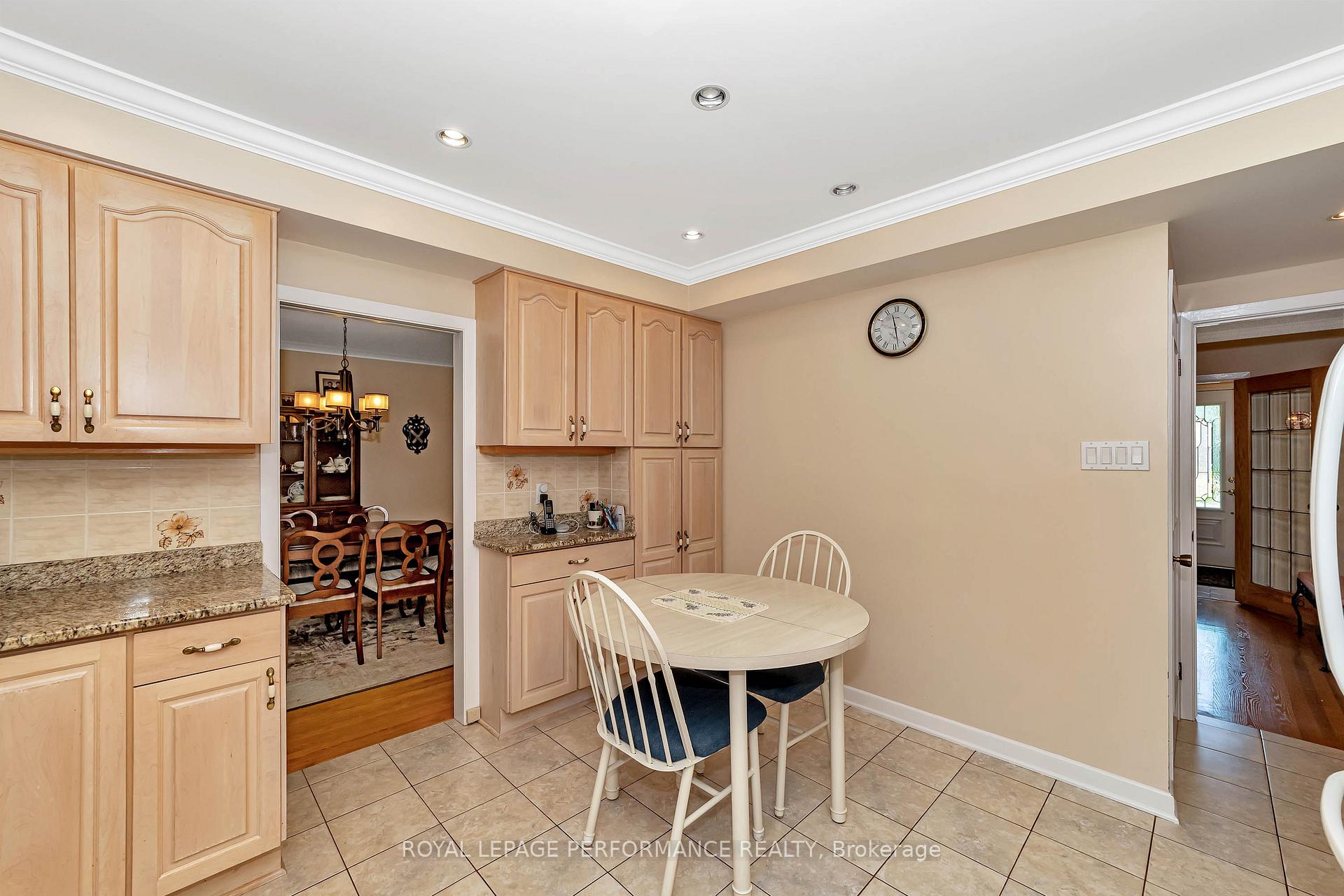 Photo 15 of 690 Golden Avenue, Ottawa, Laurentianview — HOMEH