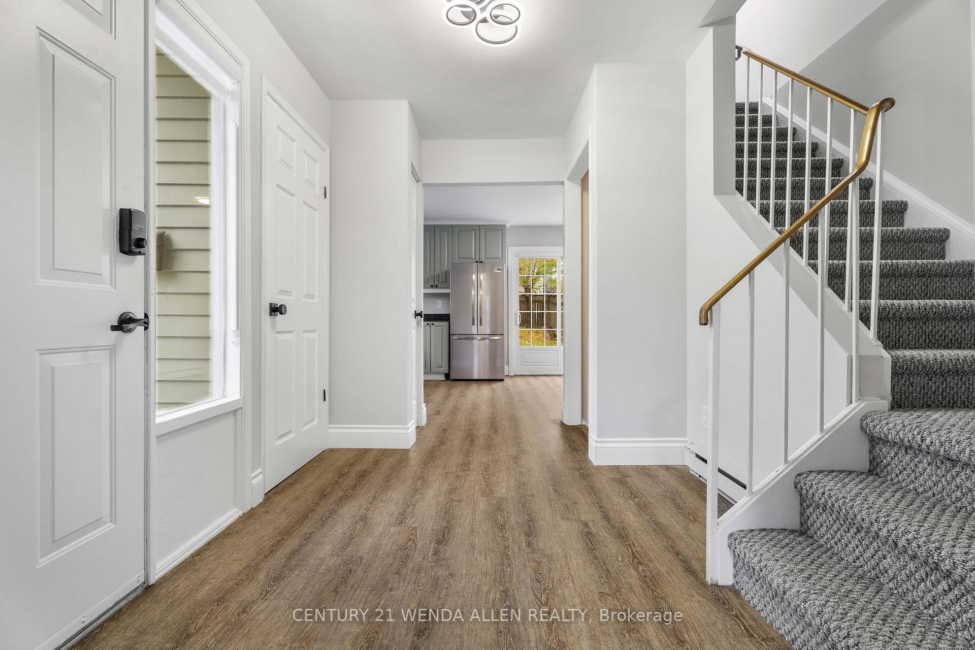 Photo 5 of 292 Chaleur Avenue, Oshawa, Lakeview — HOMEH