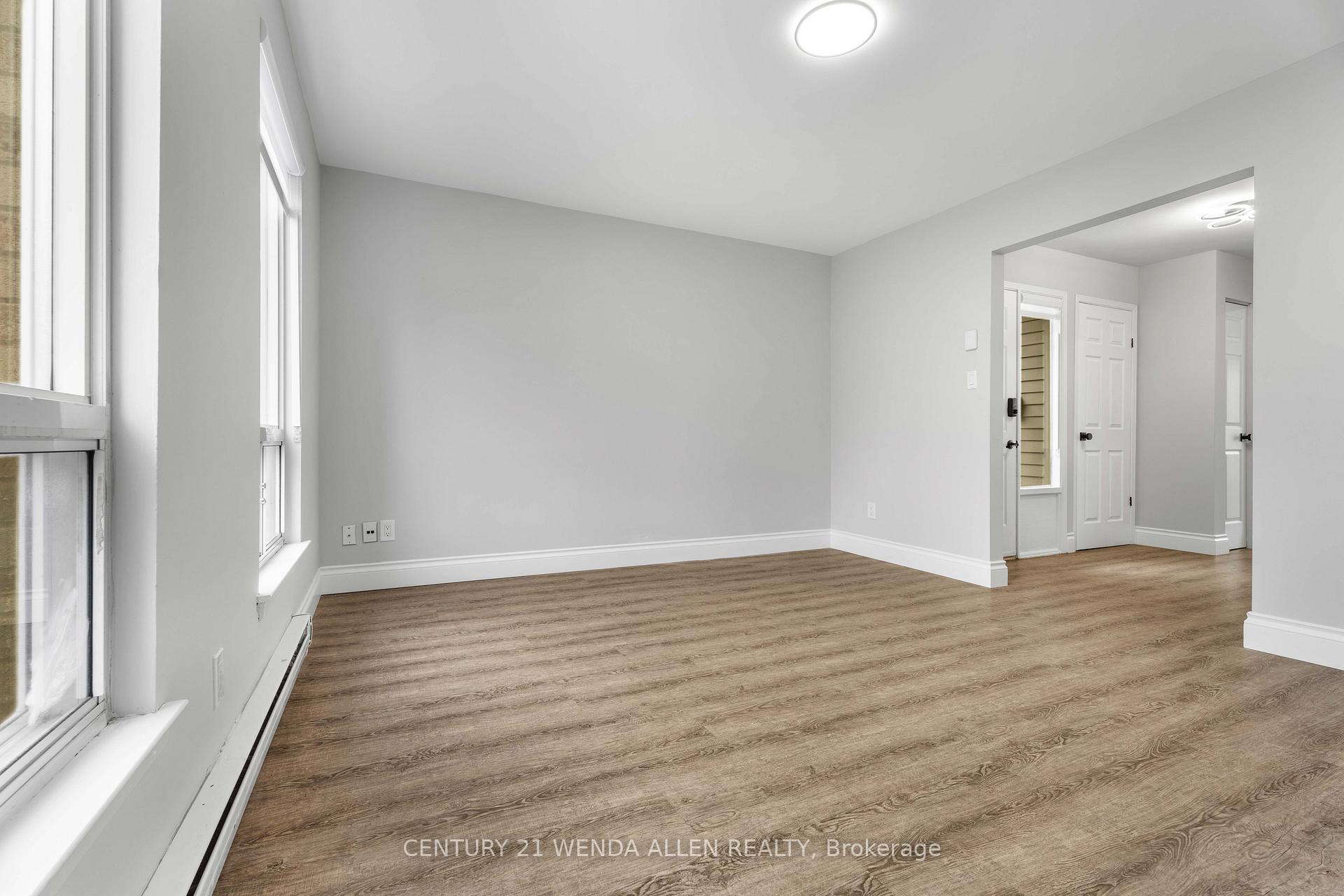 Photo 10 of 292 Chaleur Avenue, Oshawa, Lakeview — HOMEH
