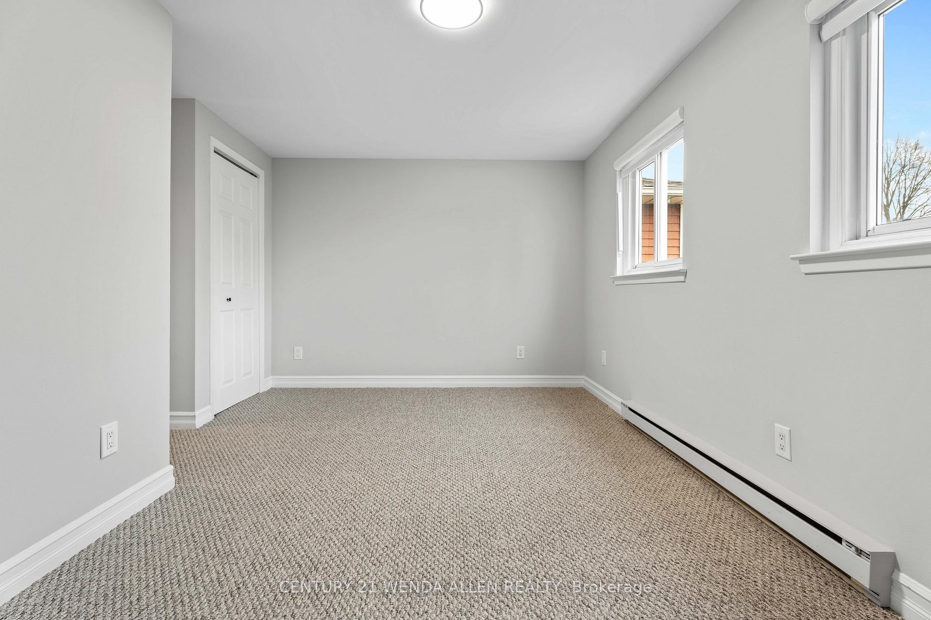 Photo 14 of 292 Chaleur Avenue, Oshawa, Lakeview — HOMEH