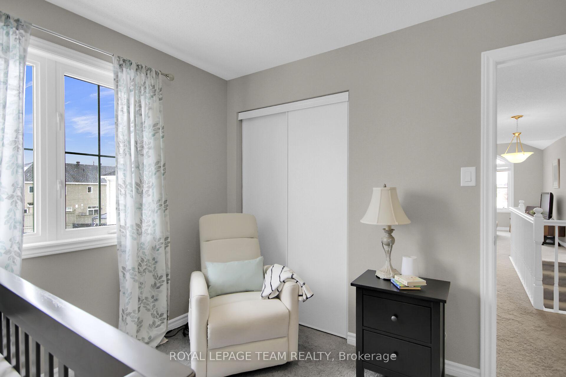 Photo 11 of 111 Damselfly Way, Ottawa, Barrhaven - Half Moon Bay — HOMEH