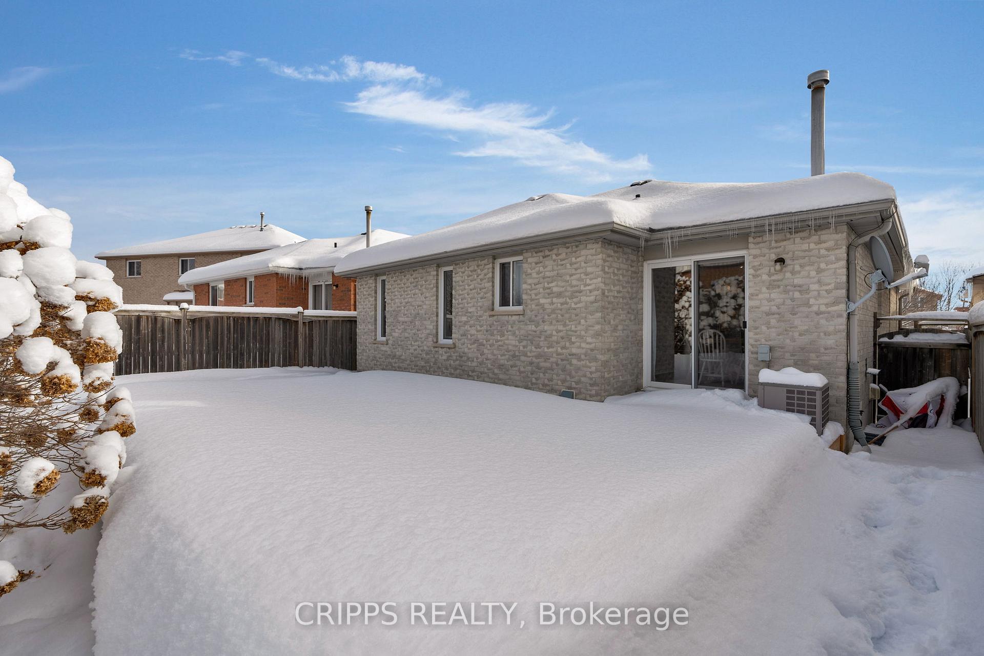 Photo 11 of 14 Mcavoy Drive, Barrie, Edgehill Drive — HOMEH