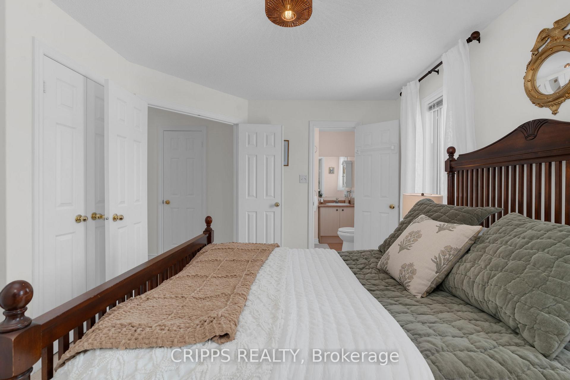 Photo 15 of 14 Mcavoy Drive, Barrie, Edgehill Drive — HOMEH