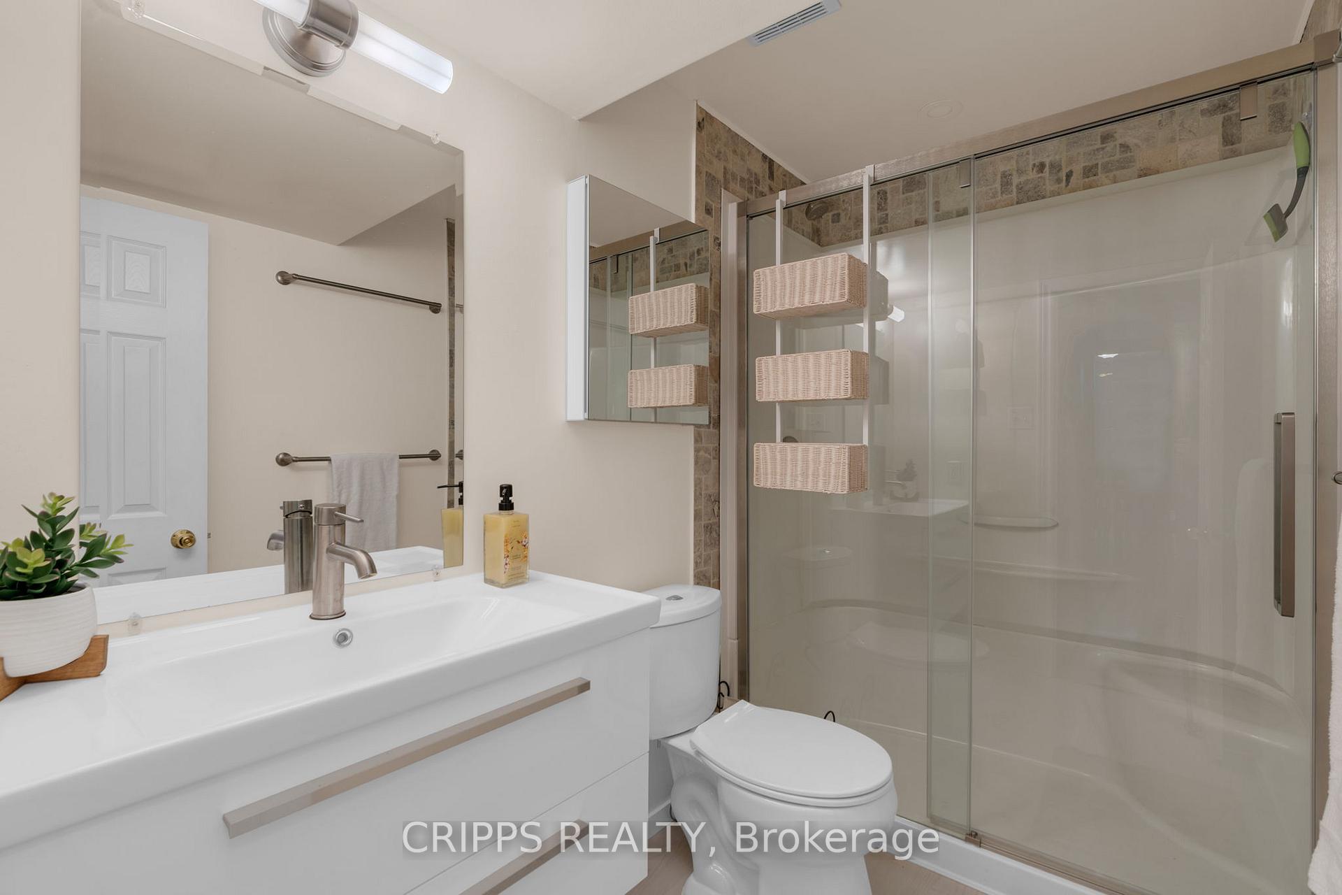Photo 24 of 14 Mcavoy Drive, Barrie, Edgehill Drive — HOMEH