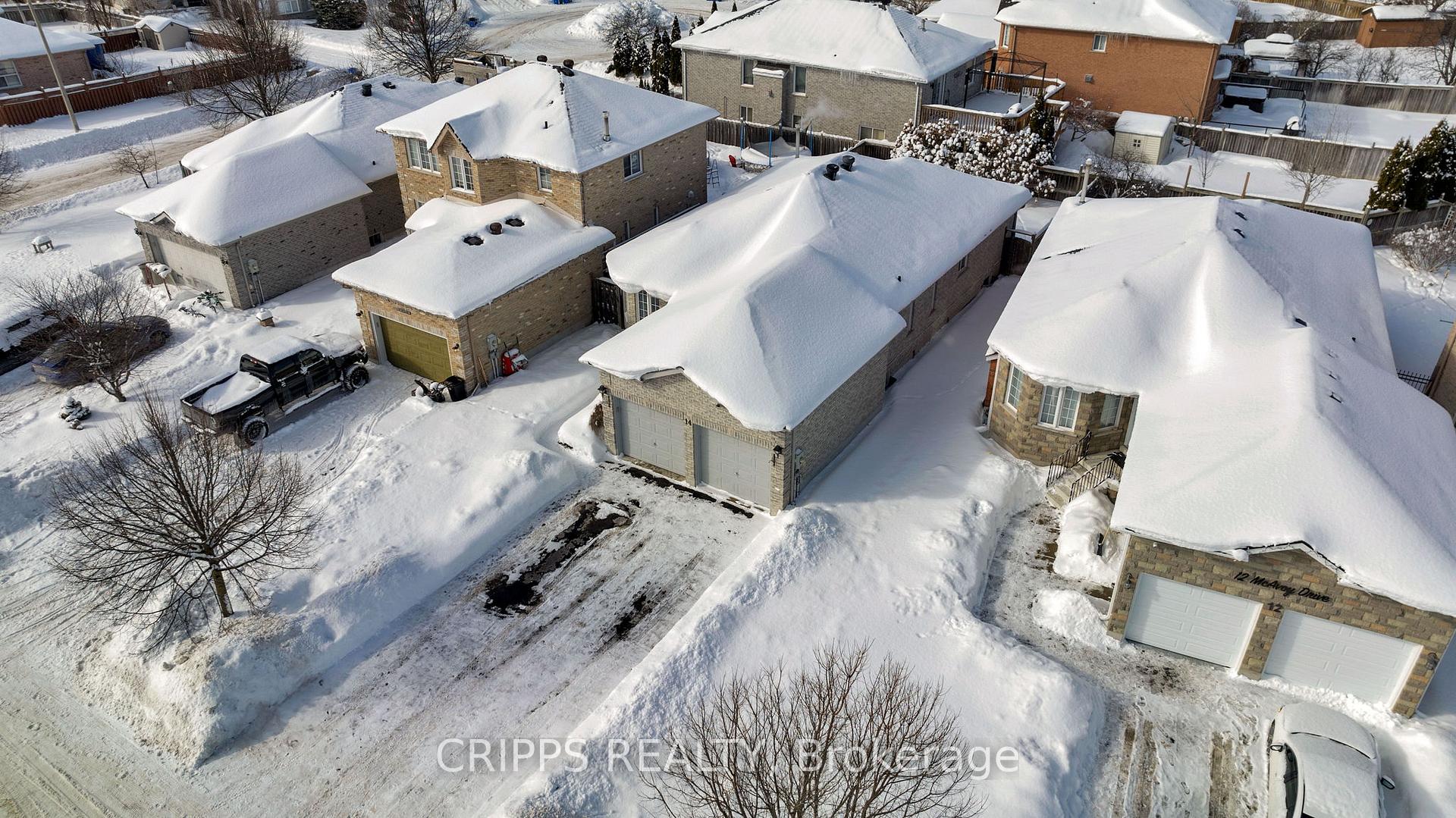 Photo 31 of 14 Mcavoy Drive, Barrie, Edgehill Drive — HOMEH