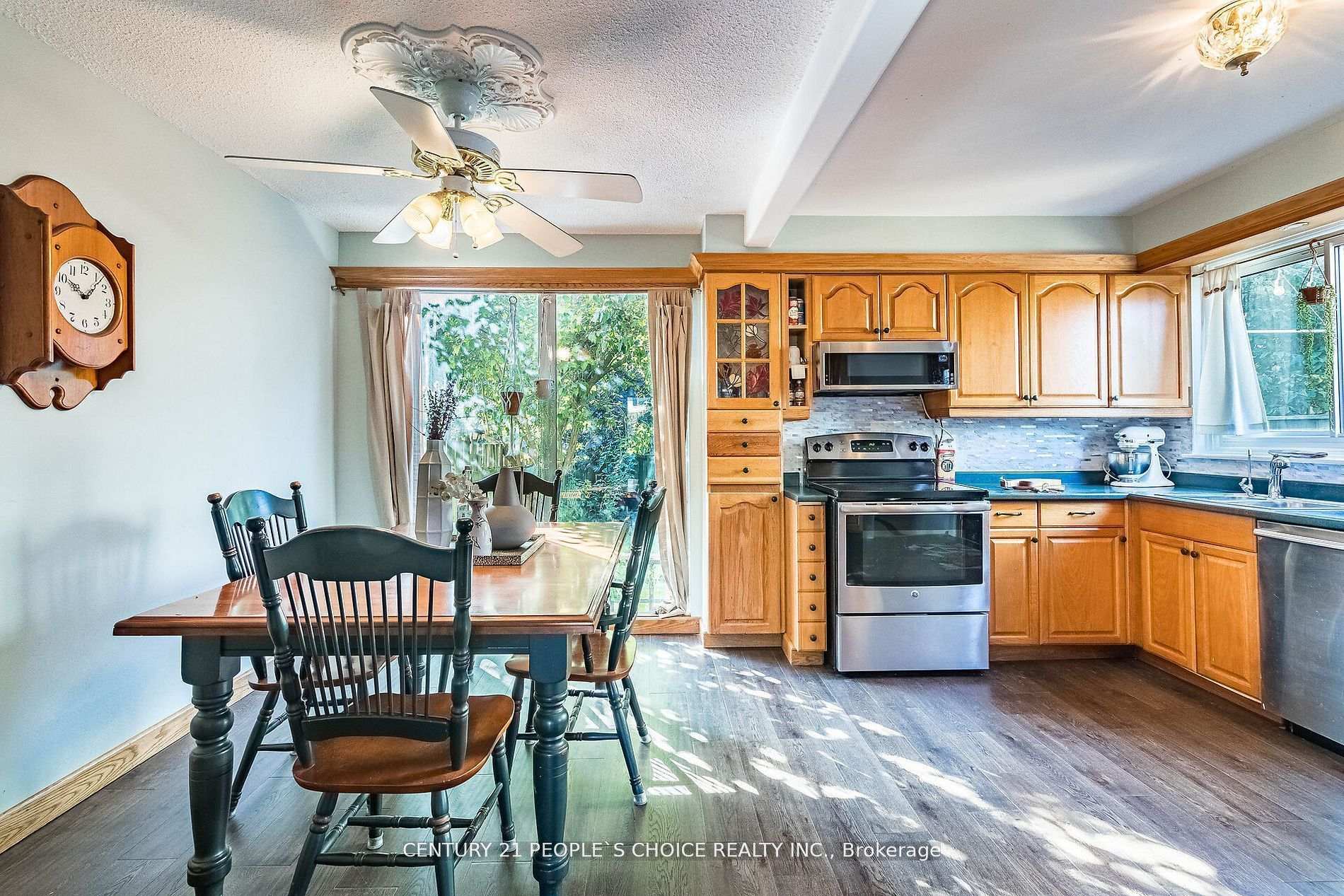 Photo 14 of 644 Balsam Crescent, Oshawa, Lakeview — HOMEH
