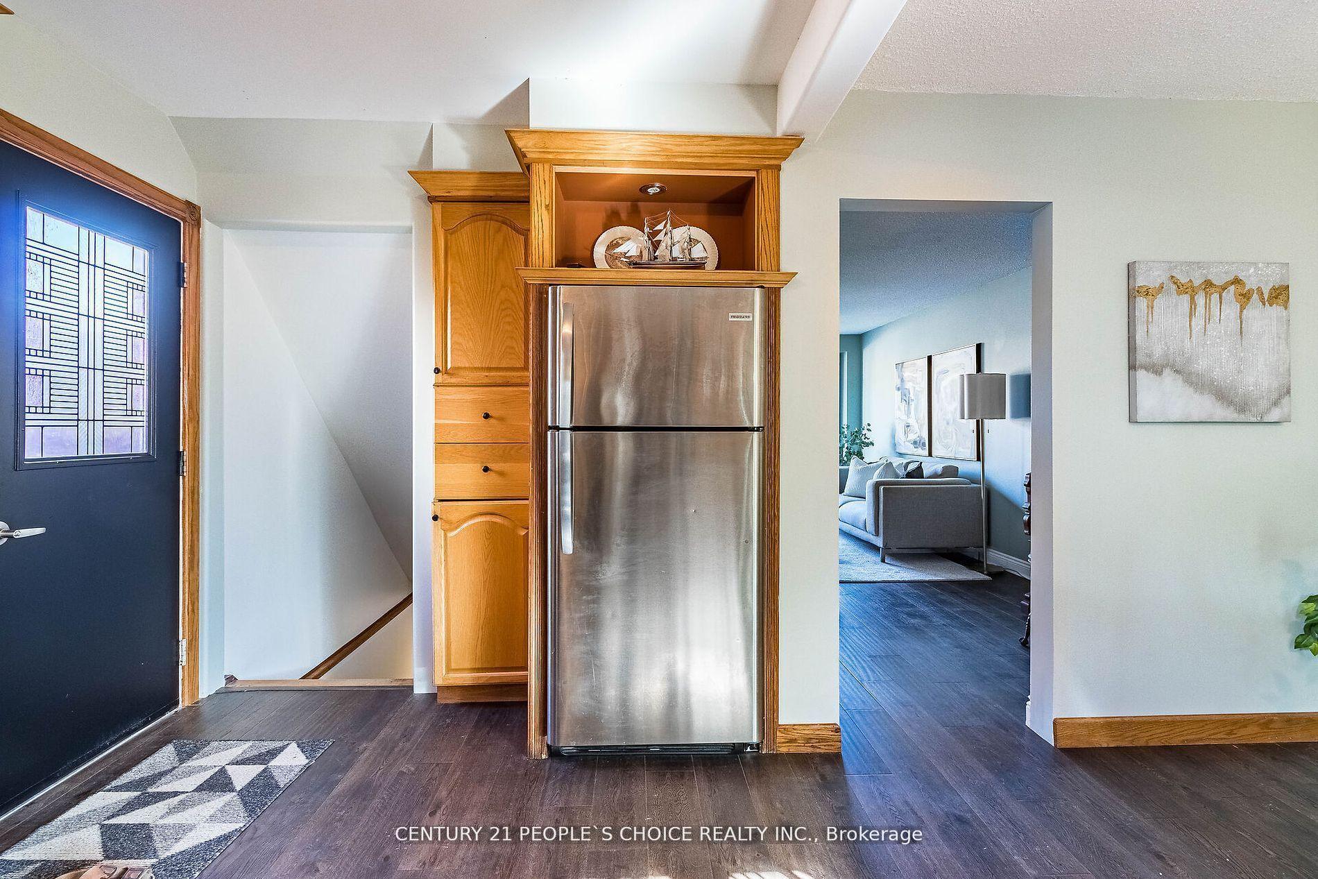 Photo 17 of 644 Balsam Crescent, Oshawa, Lakeview — HOMEH