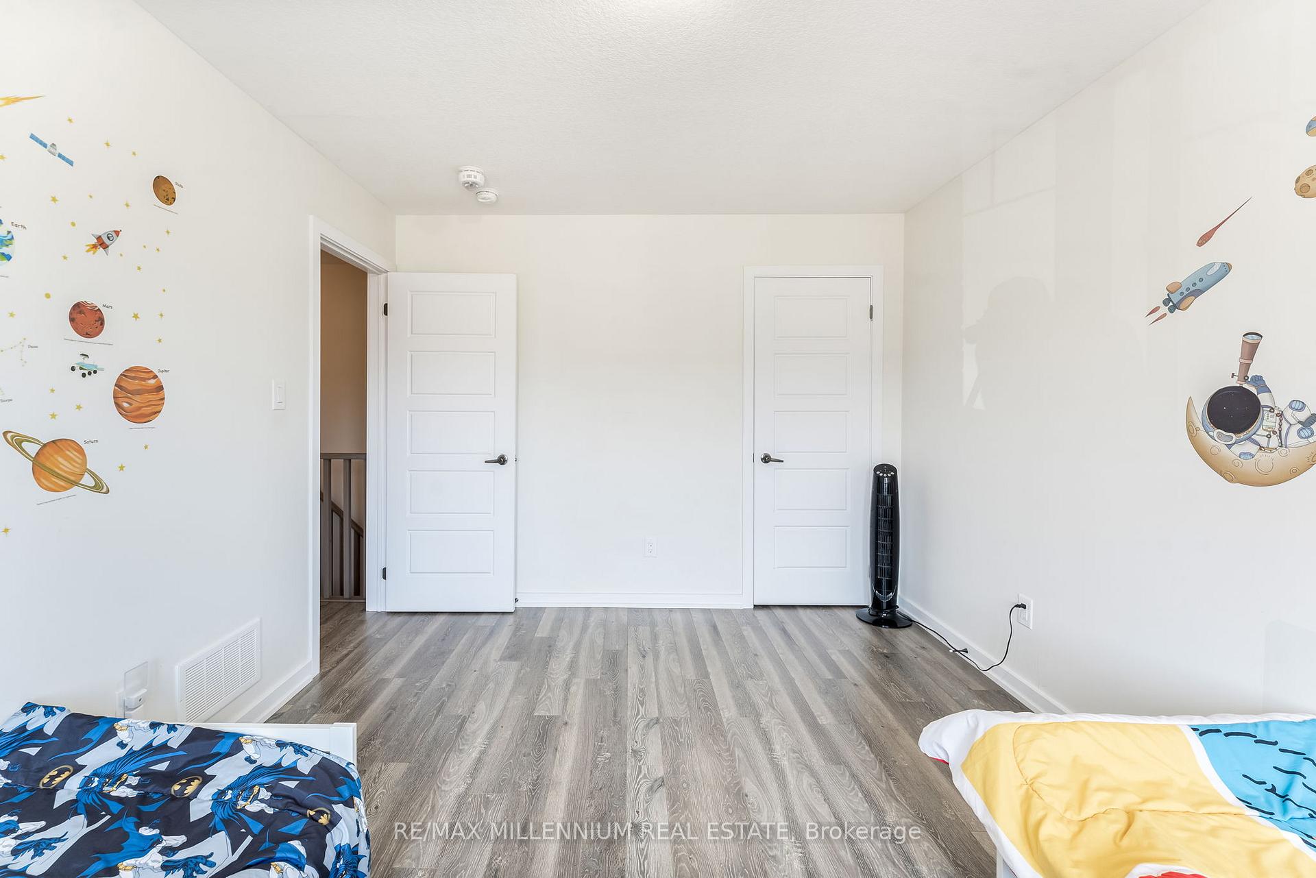 Photo 29 of 494 Queen Mary Drive, Brampton, Northwest Brampton — HOMEH