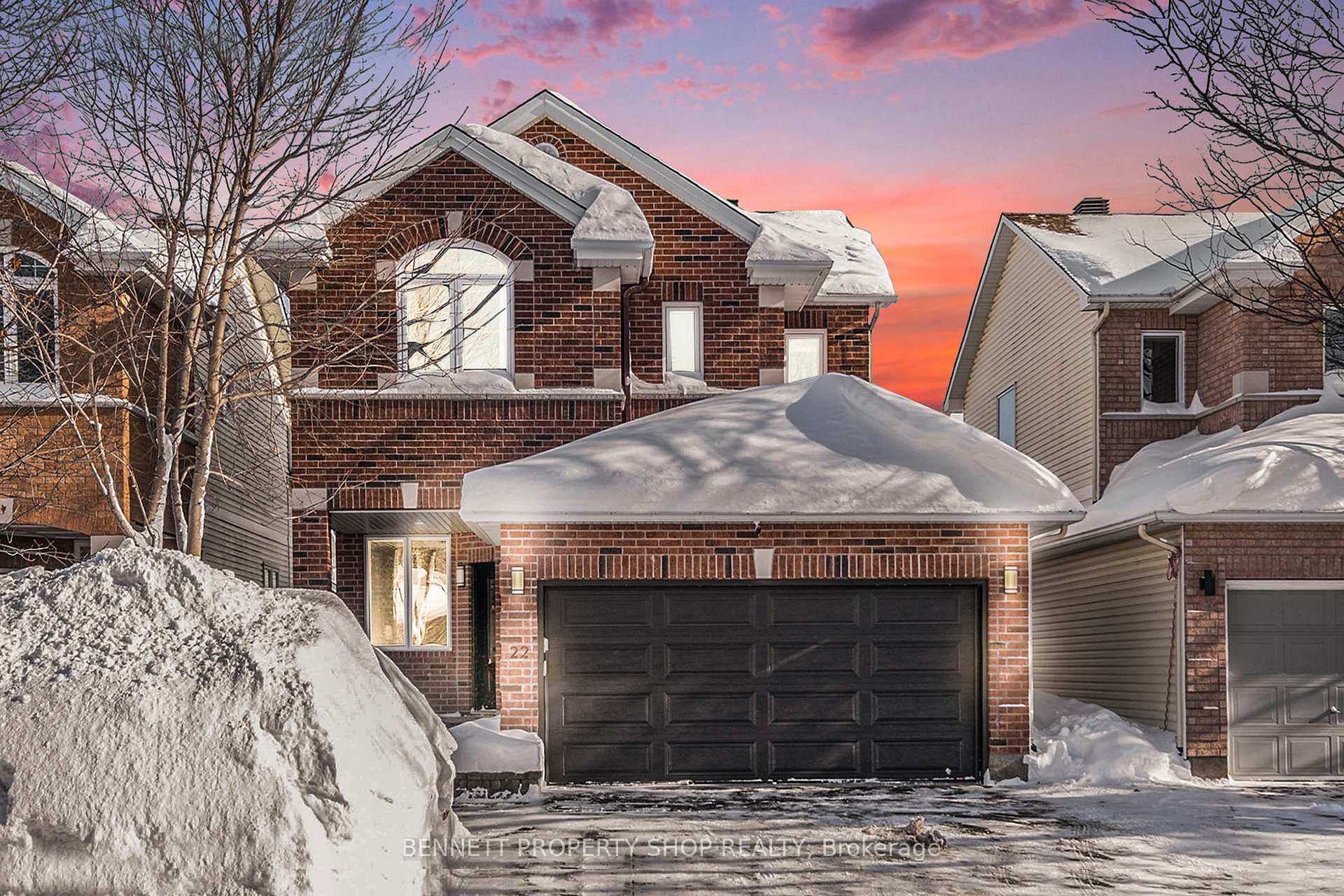 Photo 2 of 22 Tamarack Place, Ottawa, Barrhaven - Longfields — HOMEH