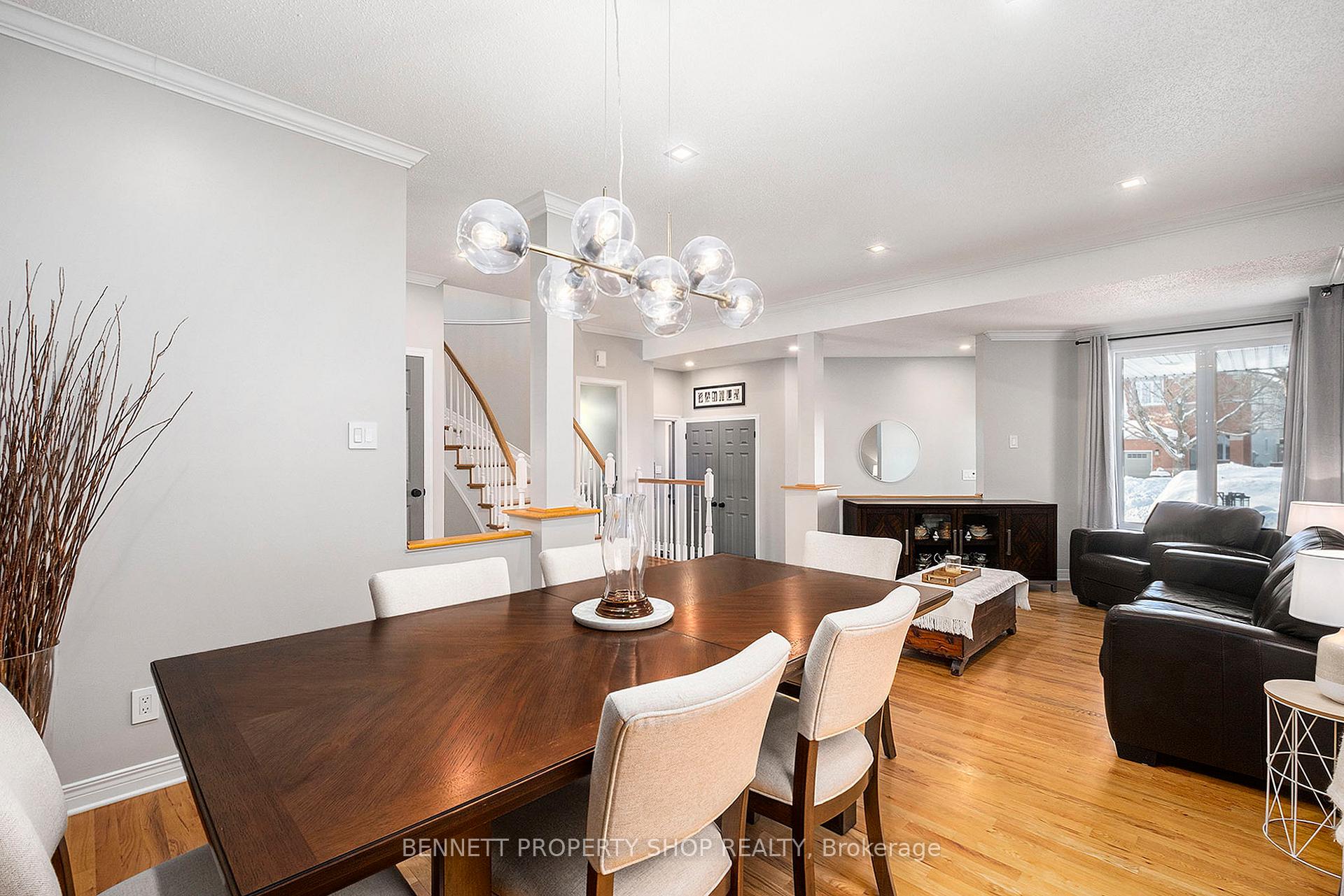 Photo 4 of 22 Tamarack Place, Ottawa, Barrhaven - Longfields — HOMEH