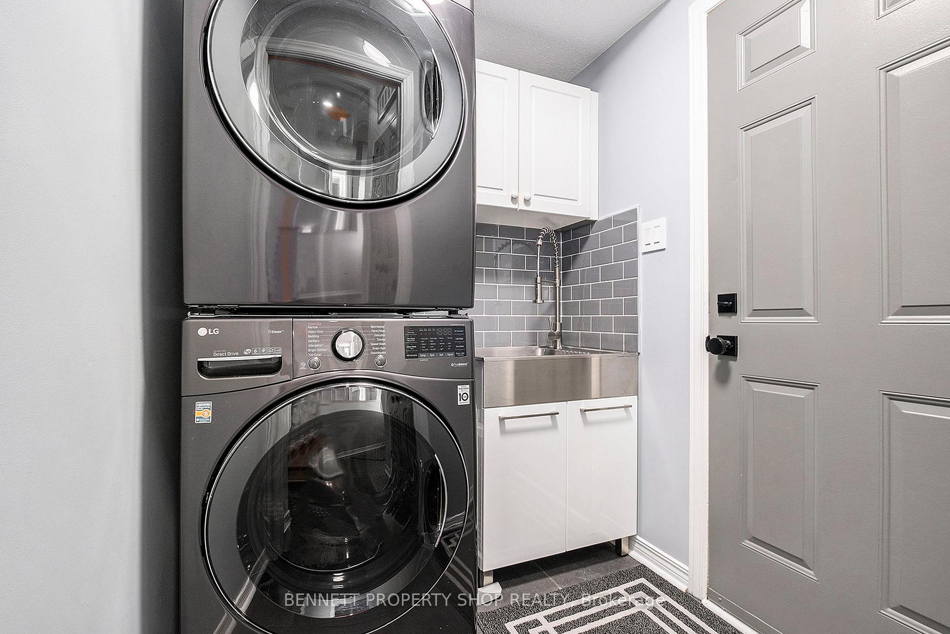 Photo 14 of 22 Tamarack Place, Ottawa, Barrhaven - Longfields — HOMEH