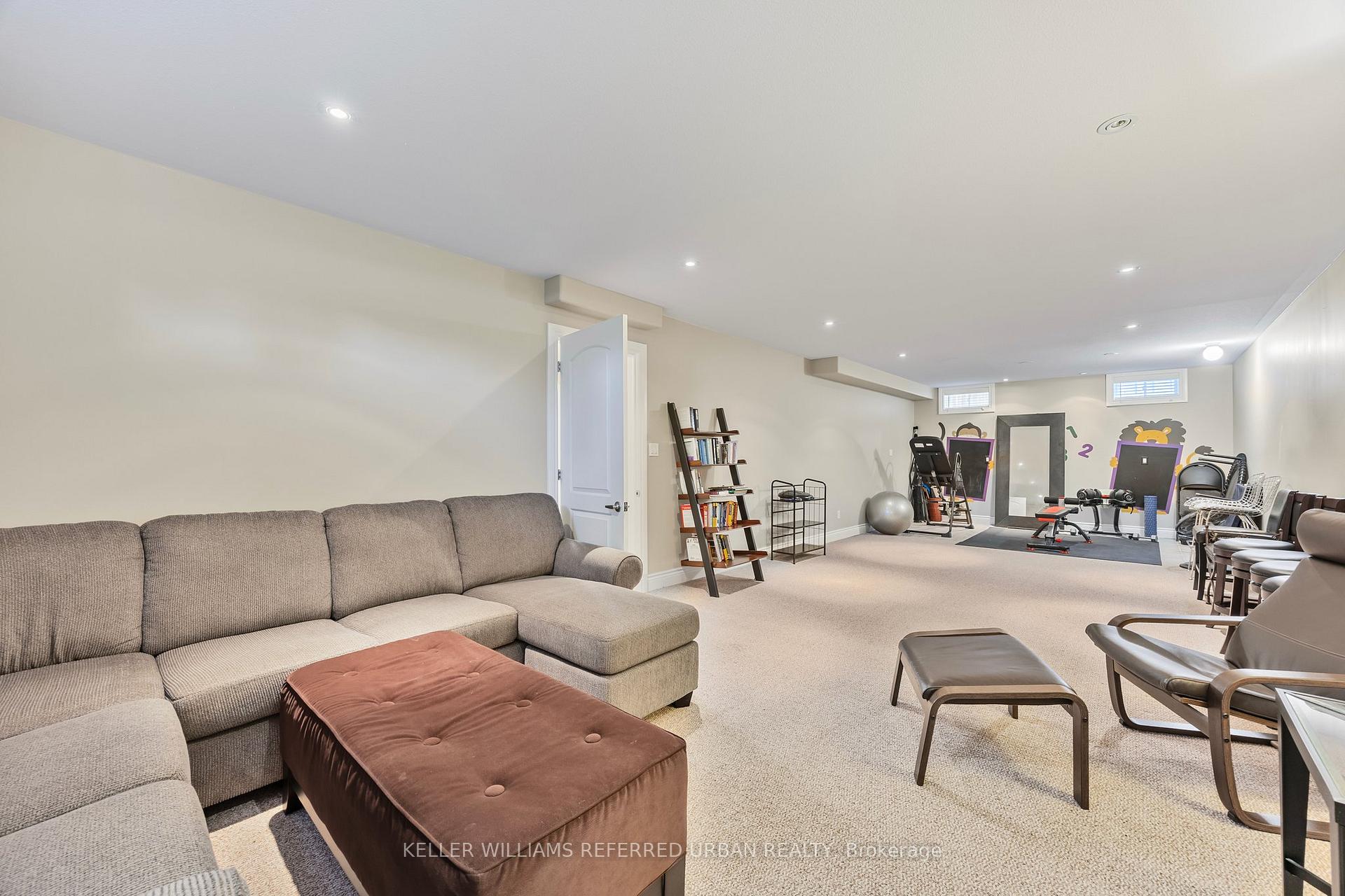Photo 9 of 295 Cox Mill Road, Barrie, Bayshore — HOMEH