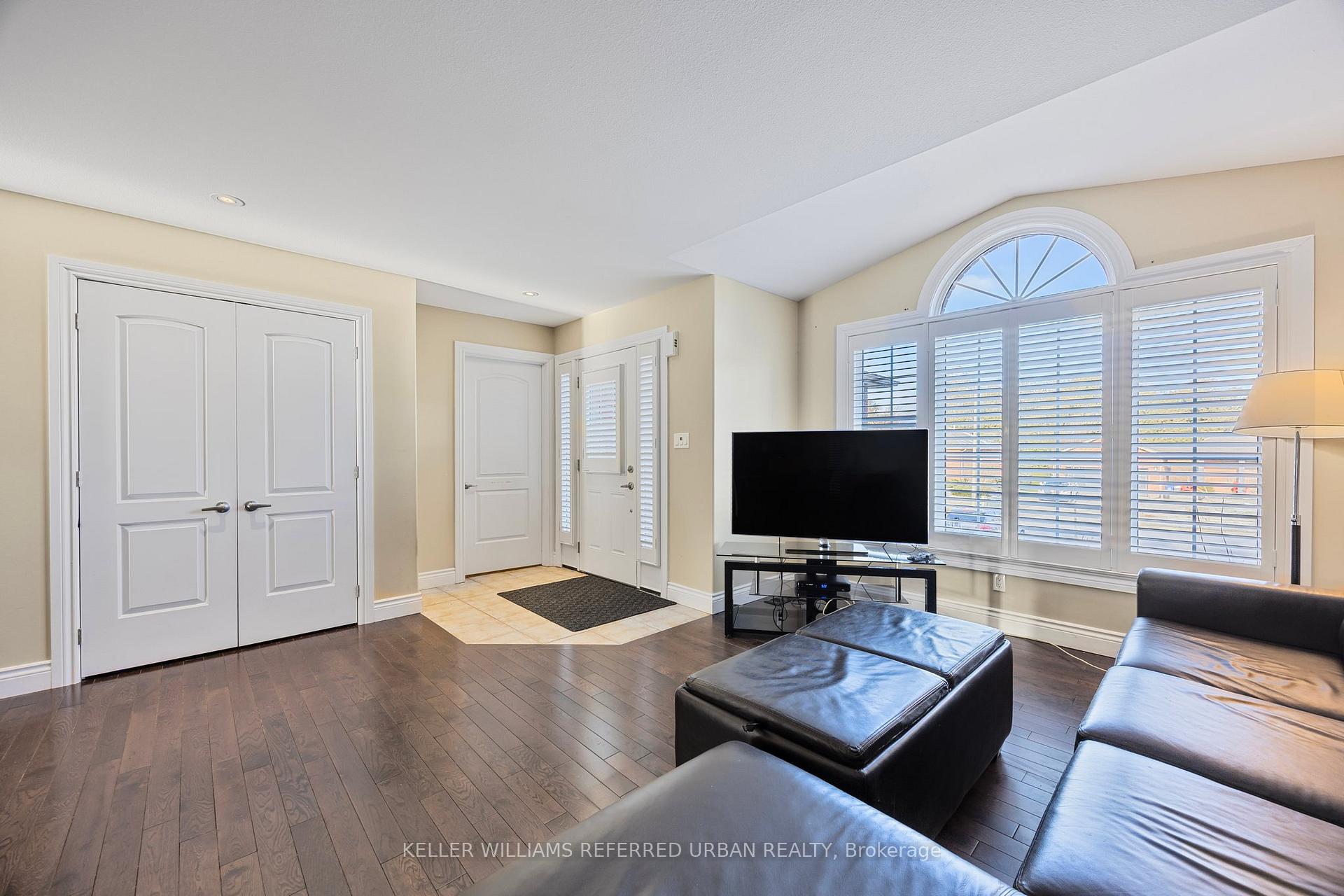 Photo 20 of 295 Cox Mill Road, Barrie, Bayshore — HOMEH