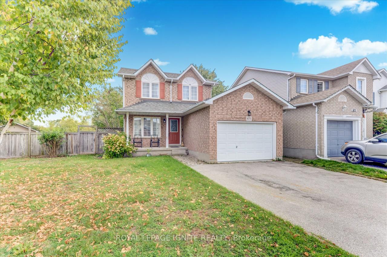 Photo 4 of 1675 Canadore Crescent, Oshawa, Samac — HOMEH