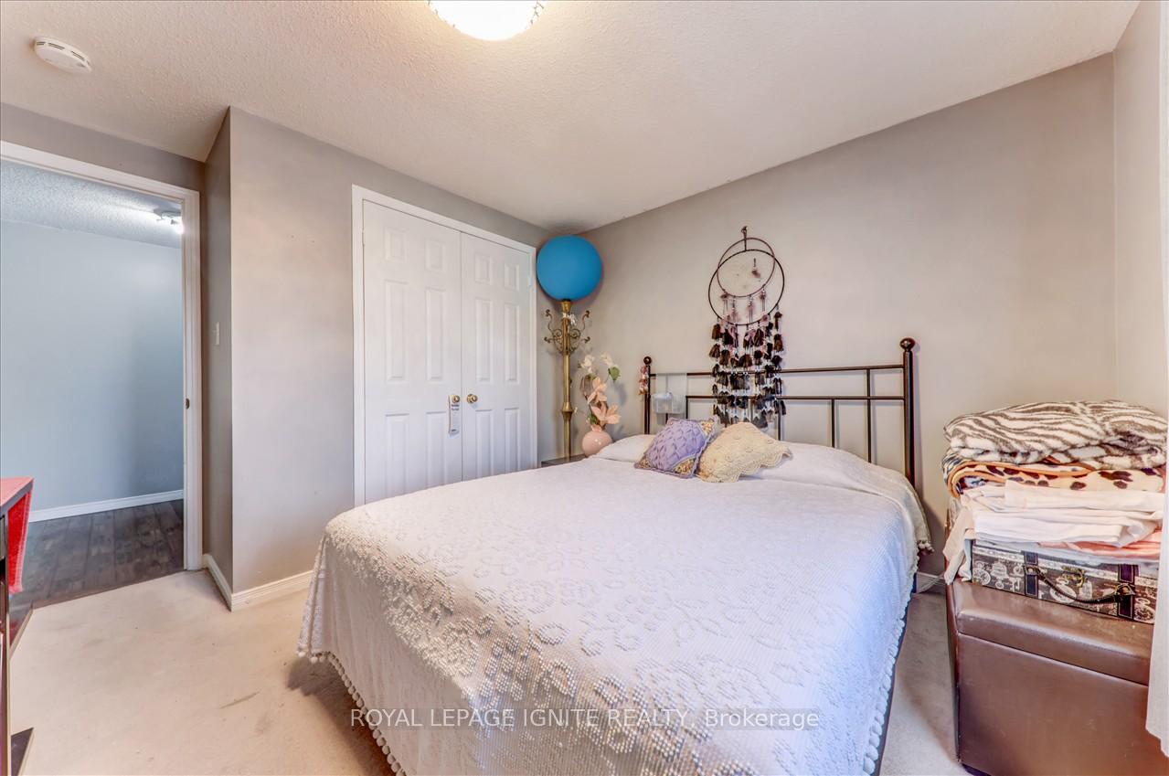 Photo 19 of 1675 Canadore Crescent, Oshawa, Samac — HOMEH