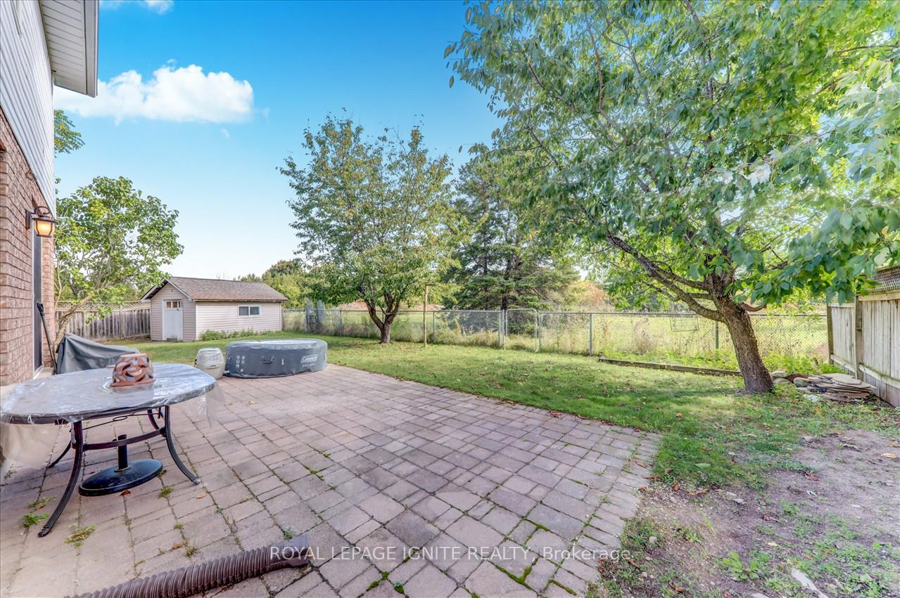 Photo 27 of 1675 Canadore Crescent, Oshawa, Samac — HOMEH