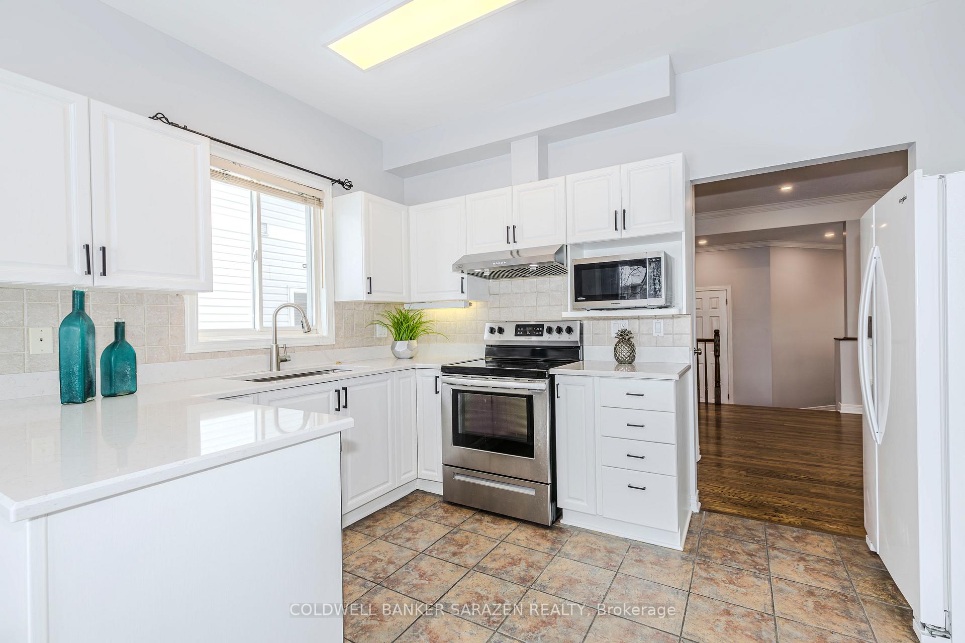 Photo 13 of 153 Mountshannon Drive, Ottawa, Barrhaven - Longfields — HOMEH