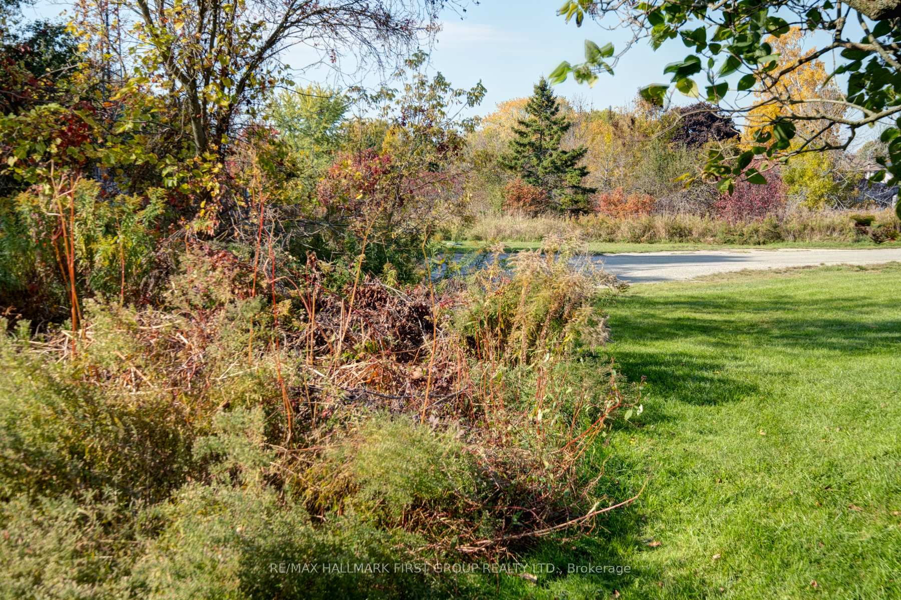 Photo 30 of 1460 Wecker Drive, Oshawa, Lakeview — HOMEH