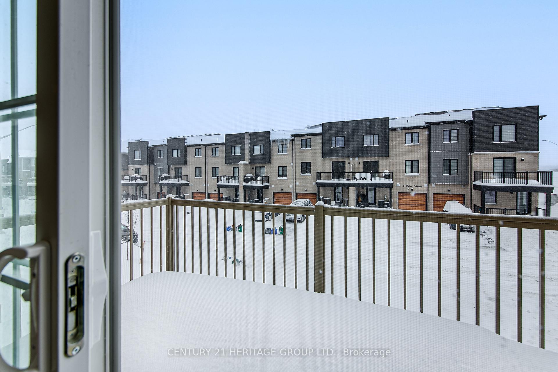Photo 11 of 5 Silo Mews, Barrie, Innis-Shore — HOMEH