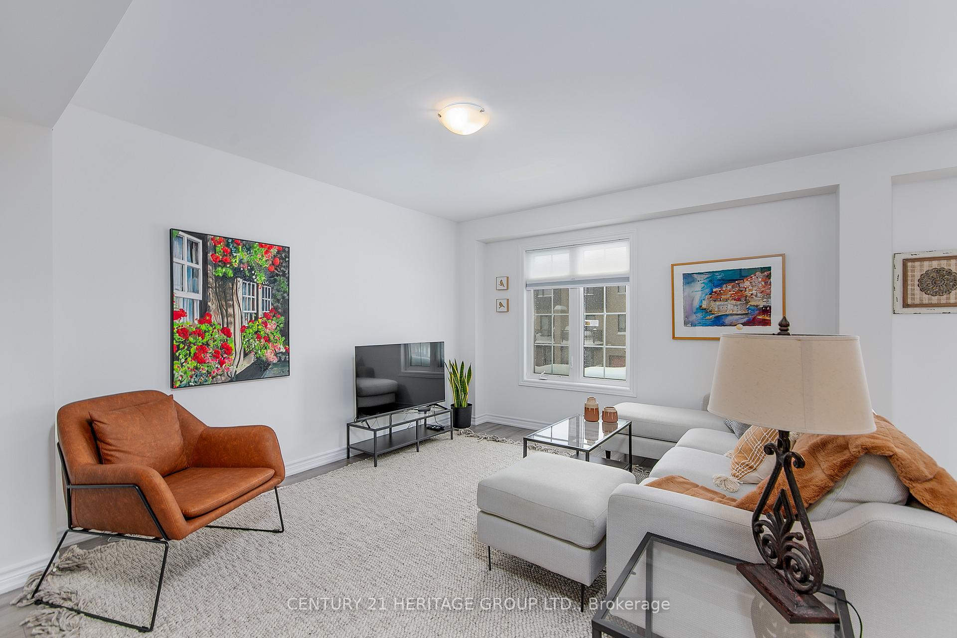 Photo 13 of 5 Silo Mews, Barrie, Innis-Shore — HOMEH