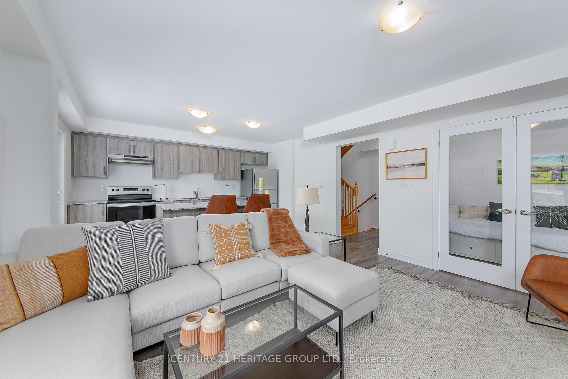 Photo 15 of 5 Silo Mews, Barrie, Innis-Shore — HOMEH