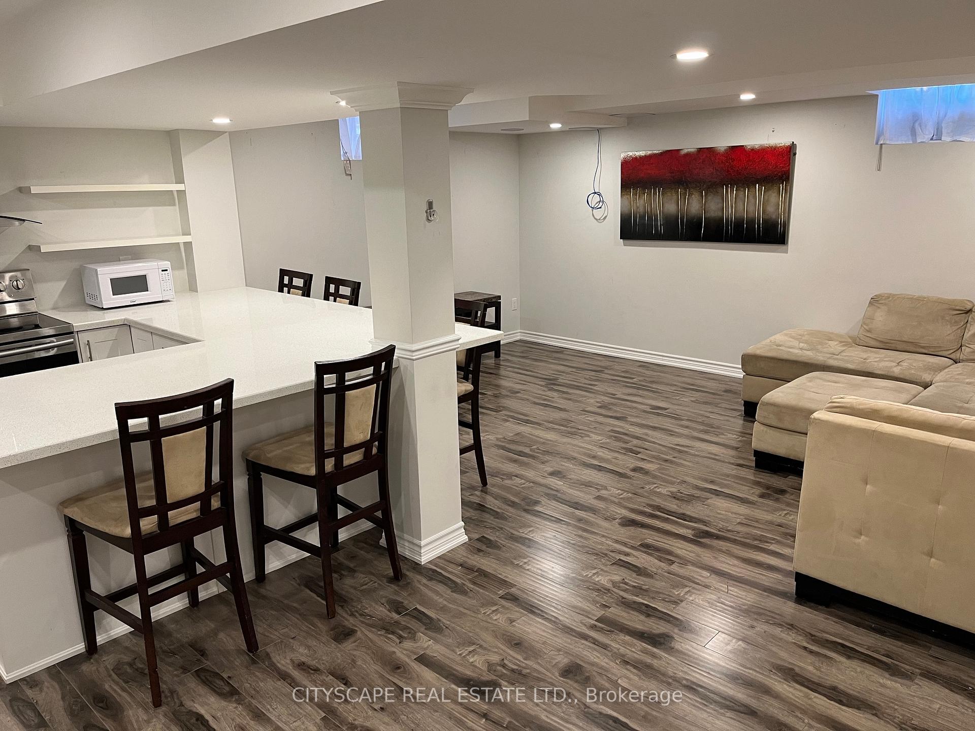 Photo 5 of 27 Seafair Crescent, Brampton, Fletcher's West — HOMEH