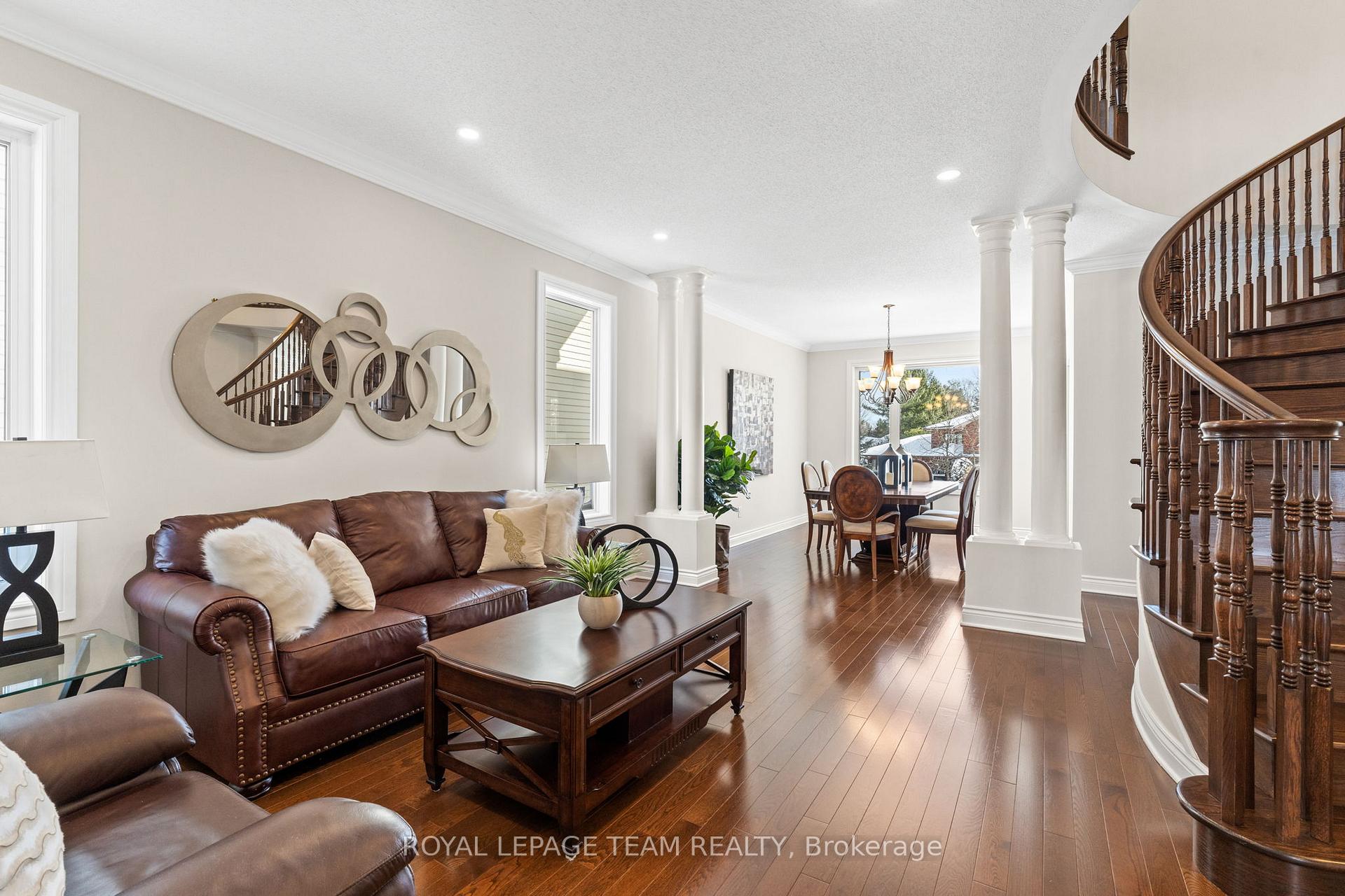 Photo 6 of 655 New Liskeard Crescent, Ottawa, Barrhaven - Strandherd — HOMEH