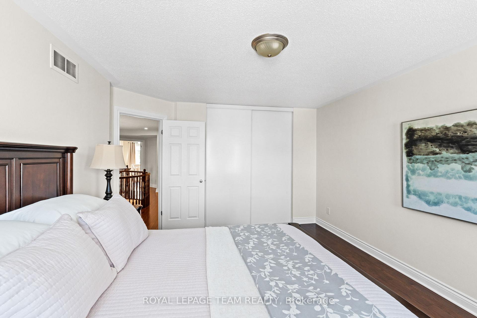 Photo 26 of 655 New Liskeard Crescent, Ottawa, Barrhaven - Strandherd — HOMEH