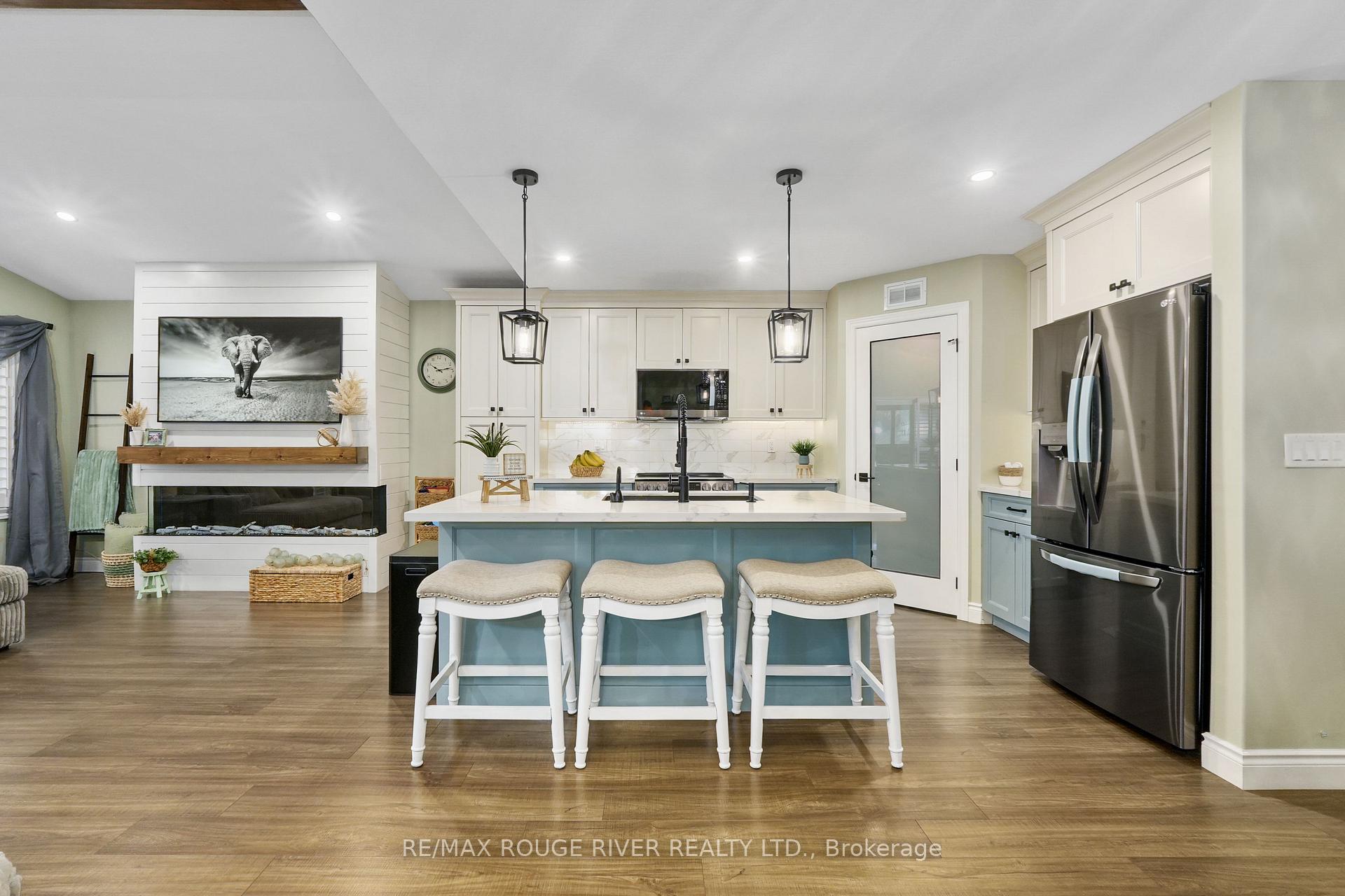 Photo 8 of 40 Cortland Way, Brighton — HOMEH