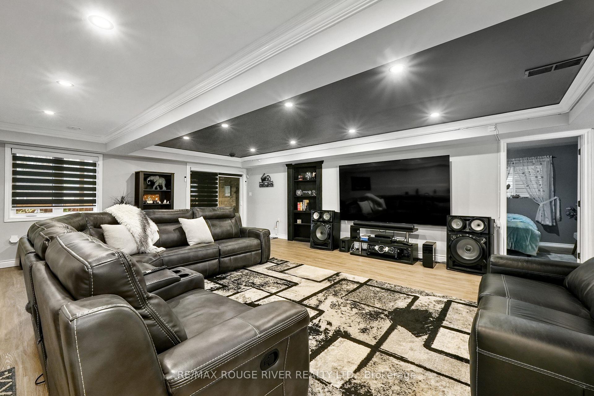 Photo 25 of 40 Cortland Way, Brighton — HOMEH