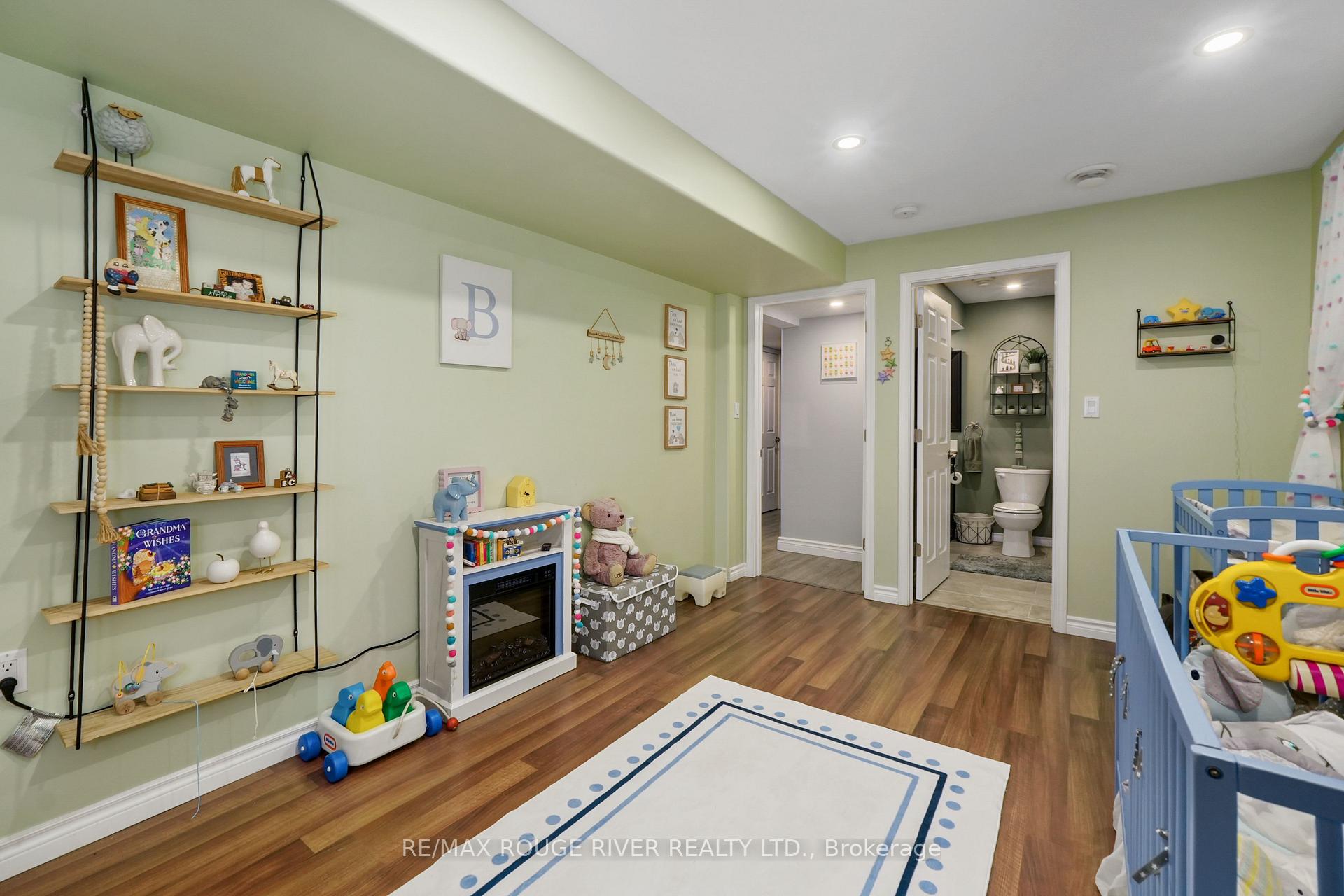 Photo 34 of 40 Cortland Way, Brighton — HOMEH
