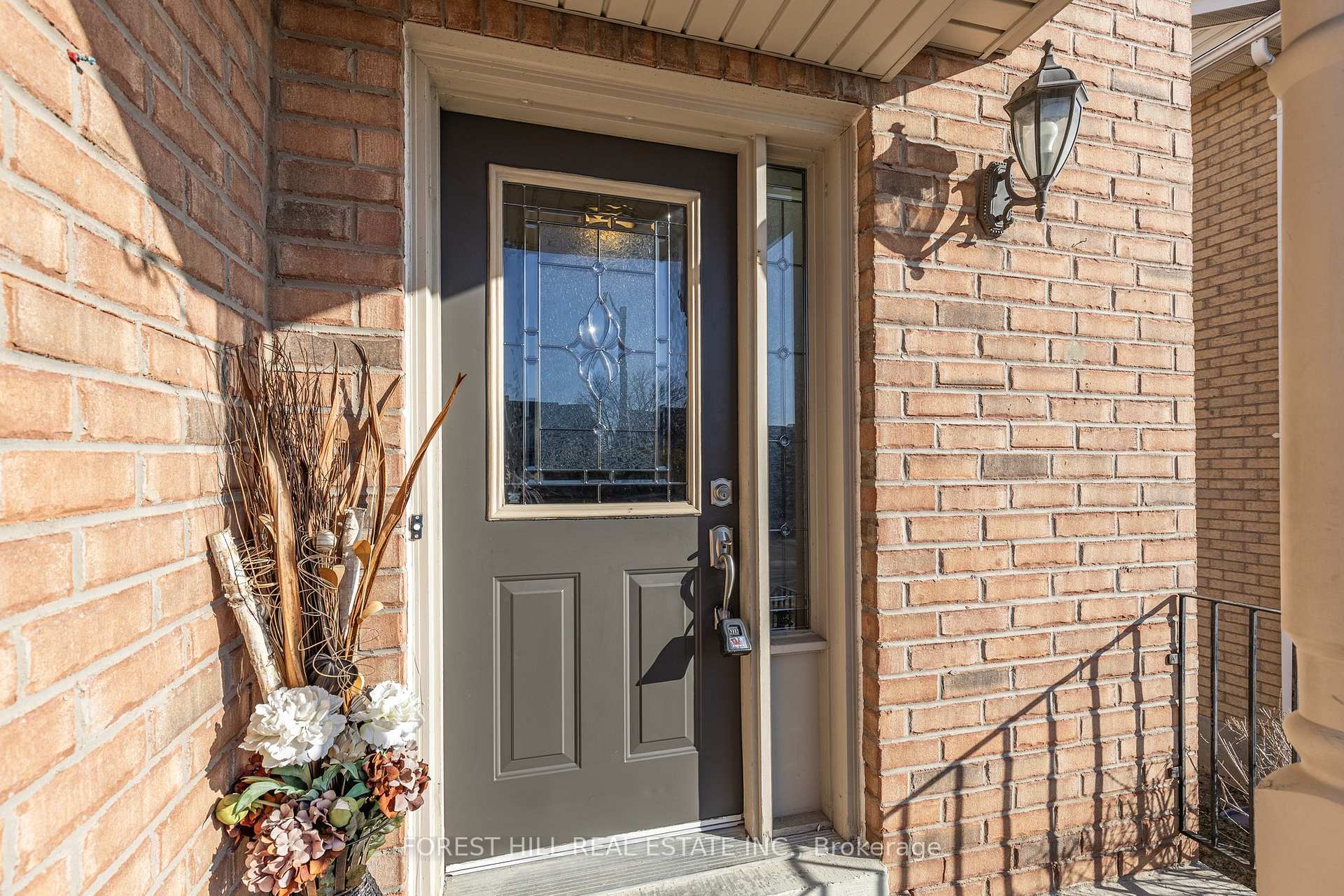 Photo 3 of 24 Gadwall Avenue, Barrie, Painswick South — HOMEH