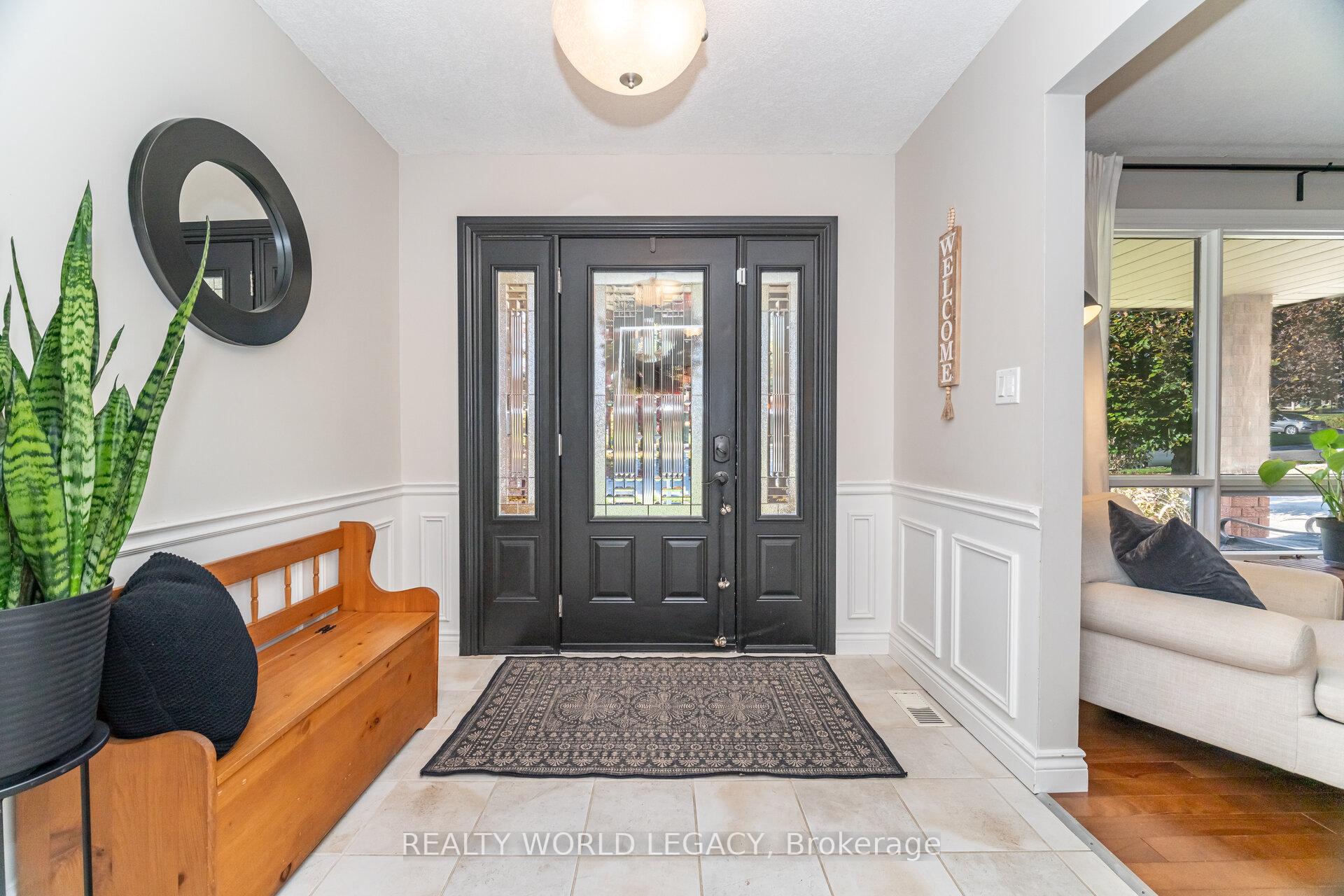 Photo 8 of 33 Morton Avenue, Hamilton, Dundas — HOMEH