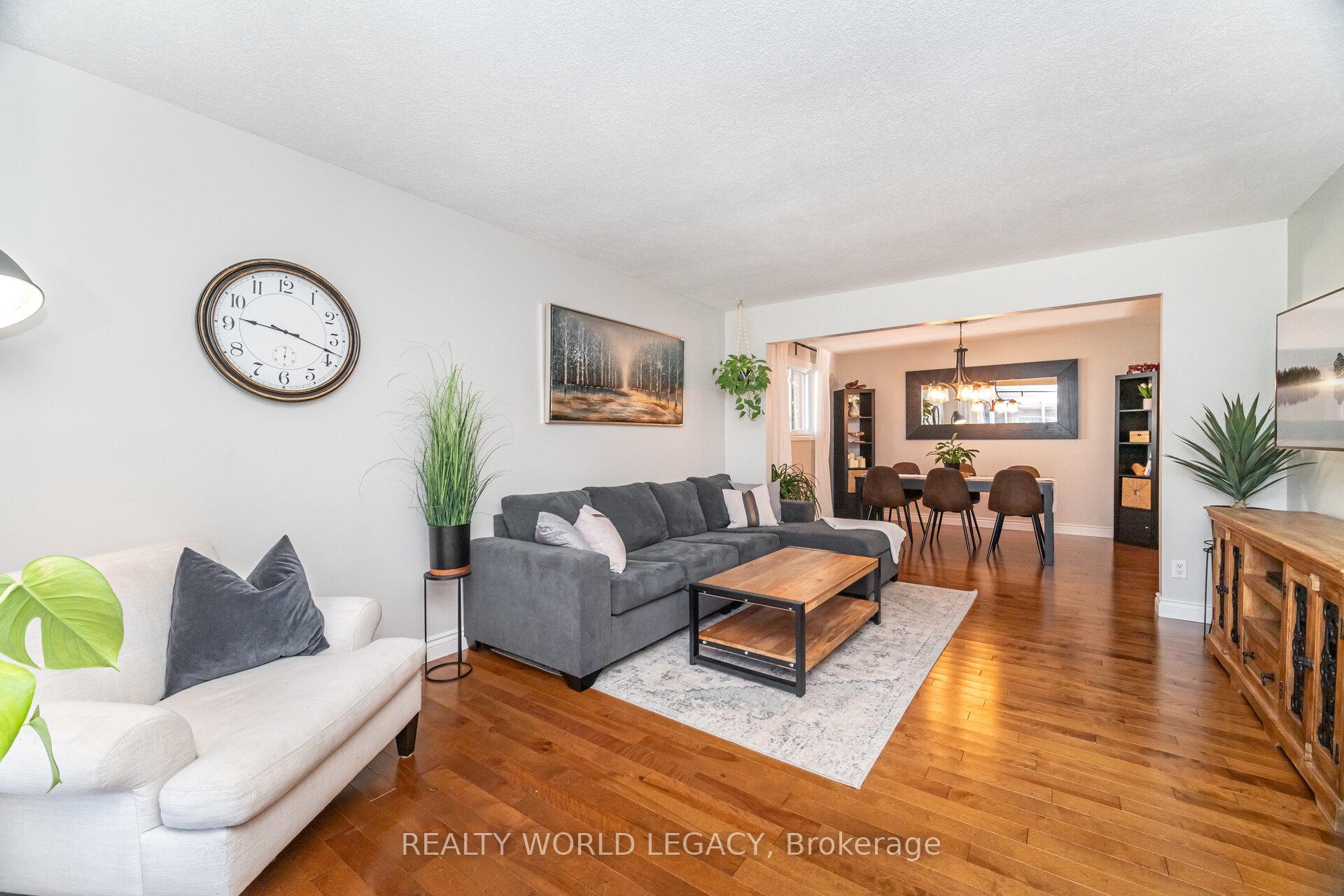 Photo 11 of 33 Morton Avenue, Hamilton, Dundas — HOMEH
