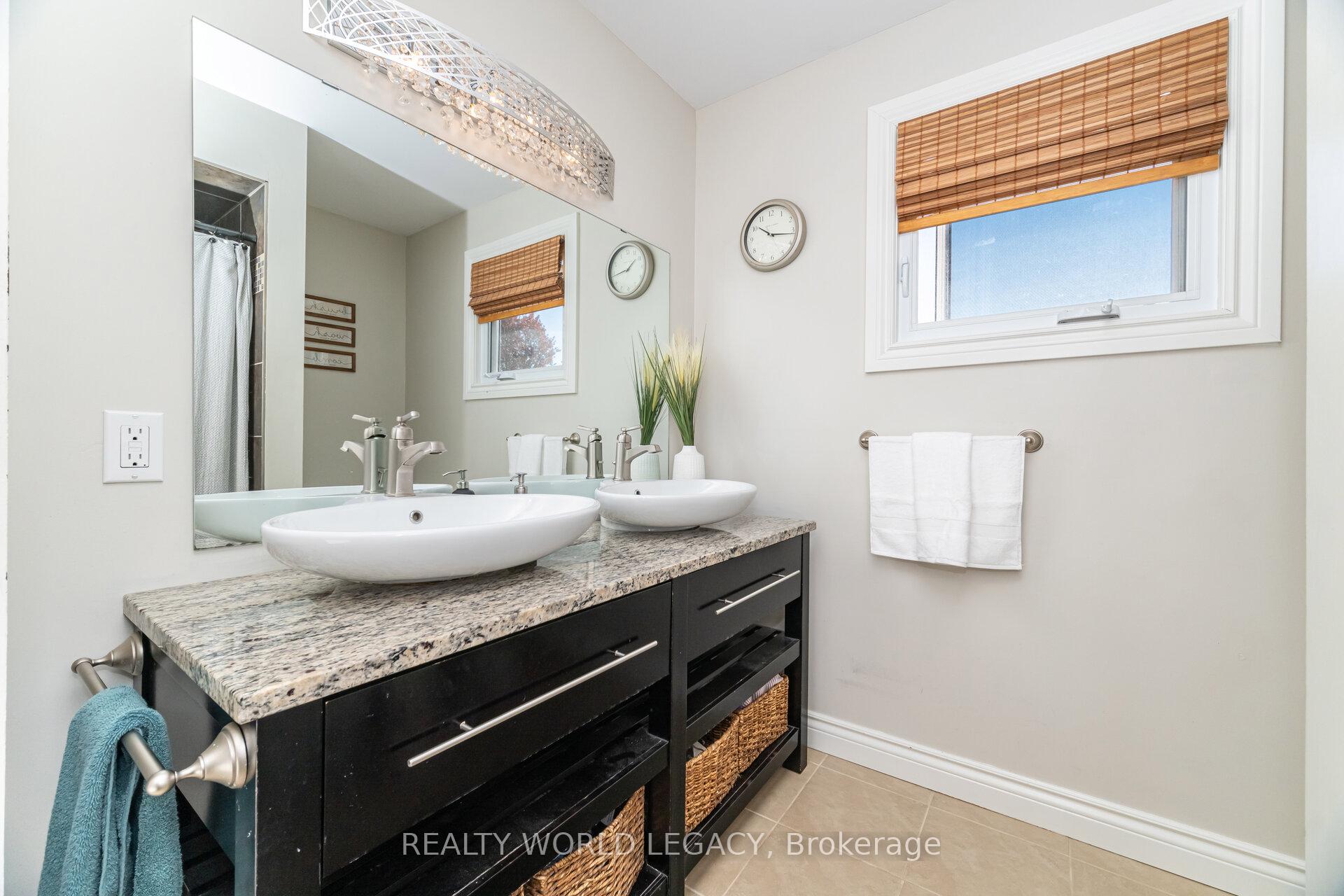 Photo 29 of 33 Morton Avenue, Hamilton, Dundas — HOMEH