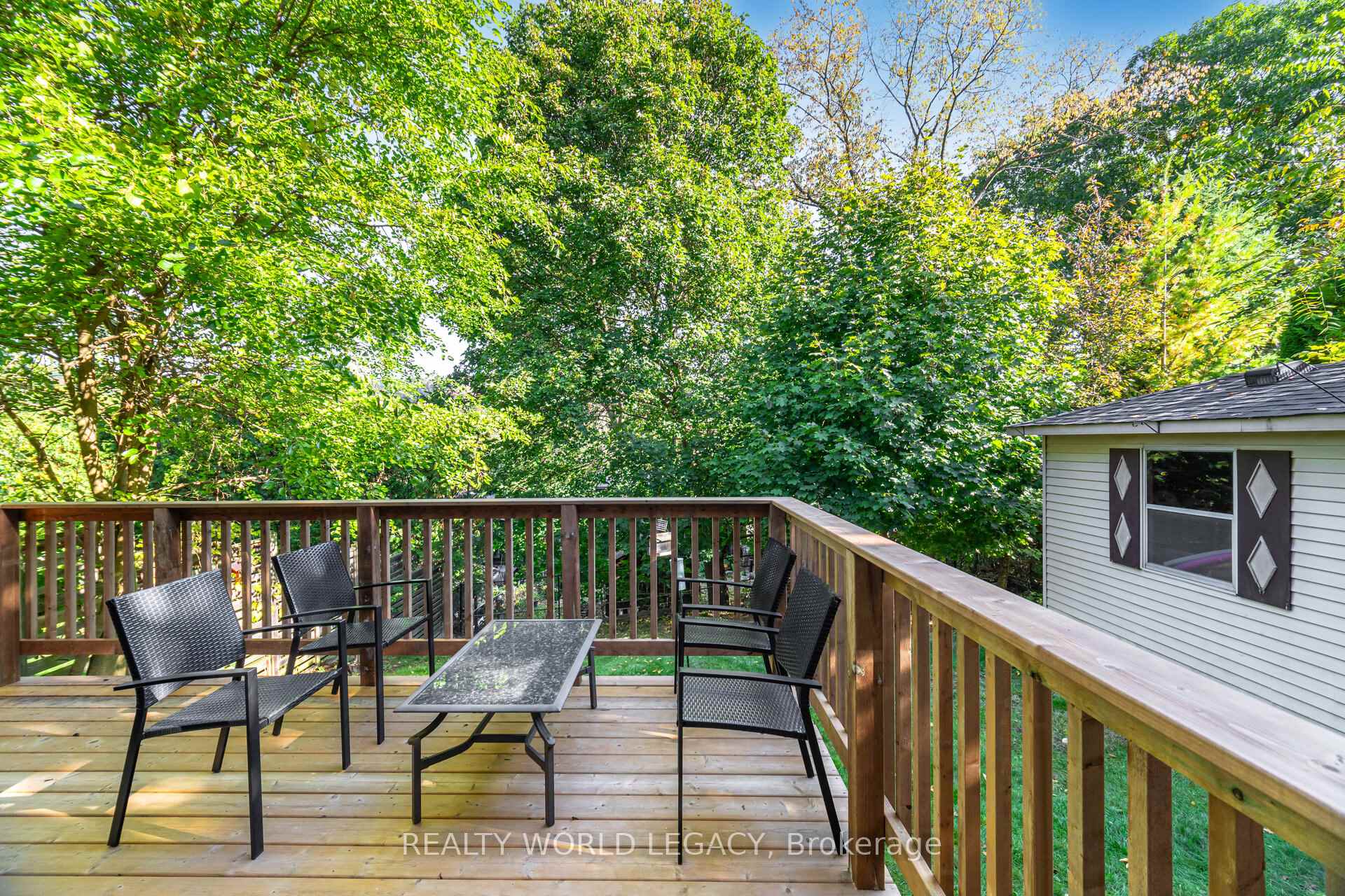 Photo 38 of 33 Morton Avenue, Hamilton, Dundas — HOMEH