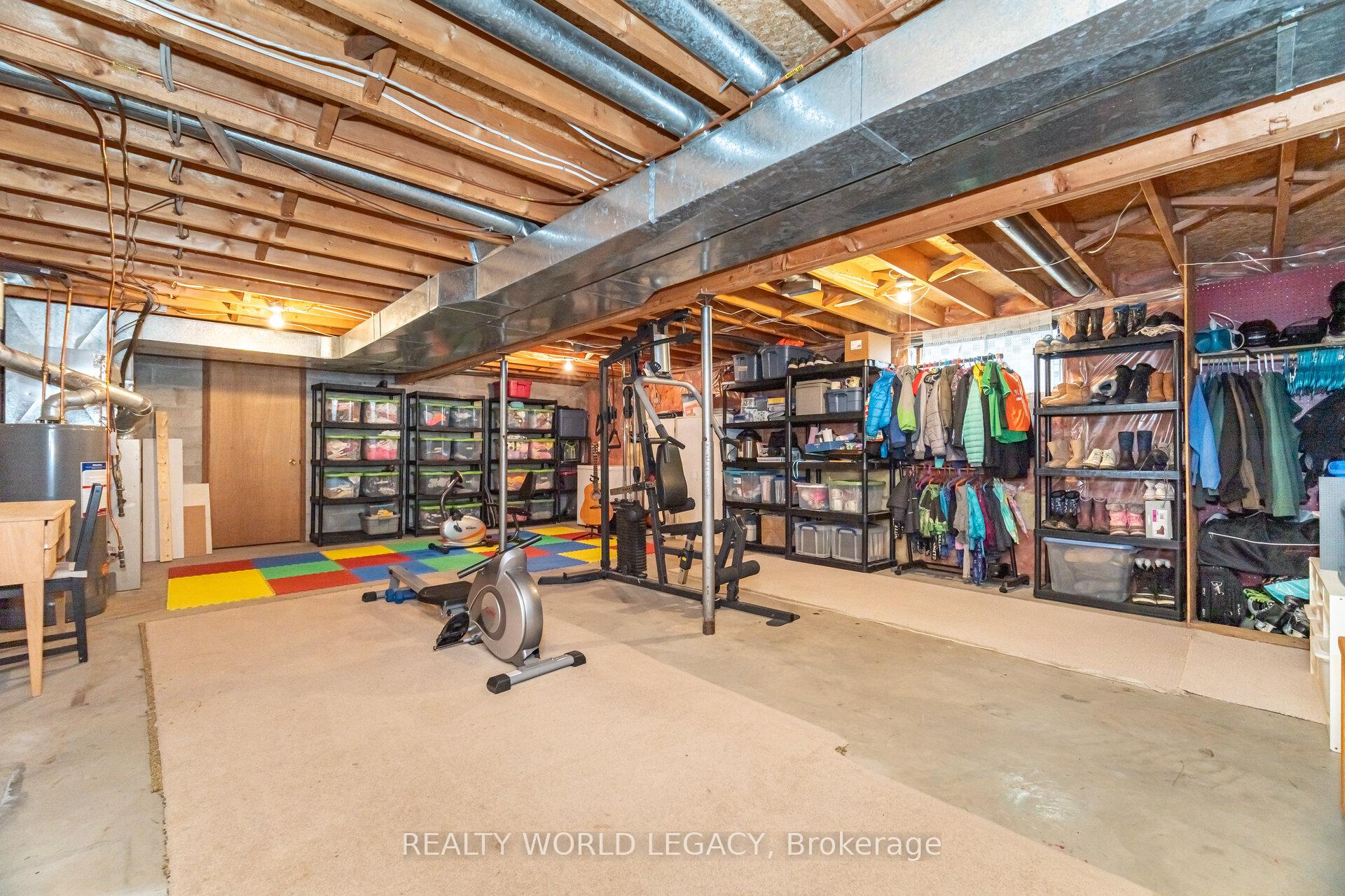 Photo 41 of 33 Morton Avenue, Hamilton, Dundas — HOMEH