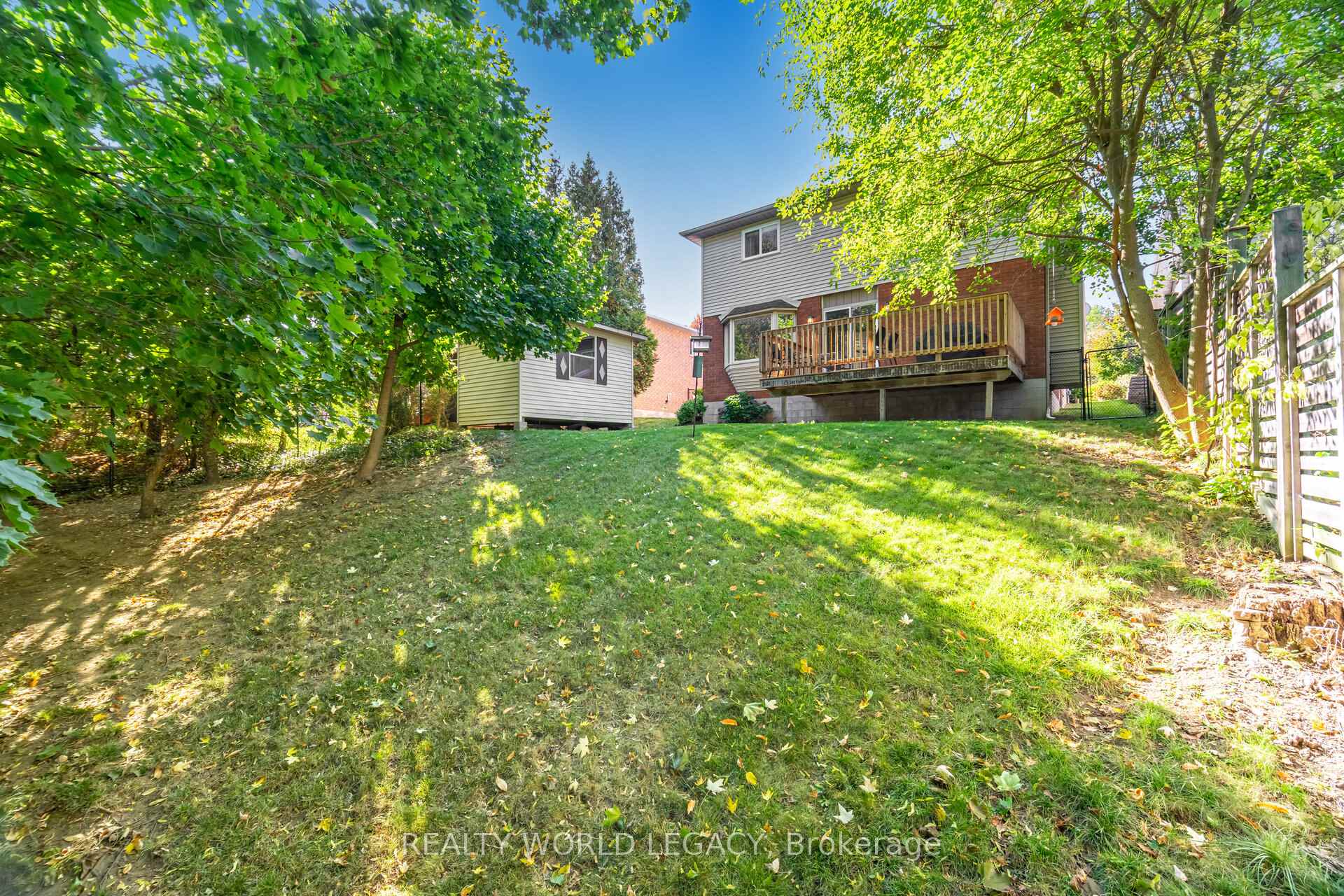 Photo 46 of 33 Morton Avenue, Hamilton, Dundas — HOMEH