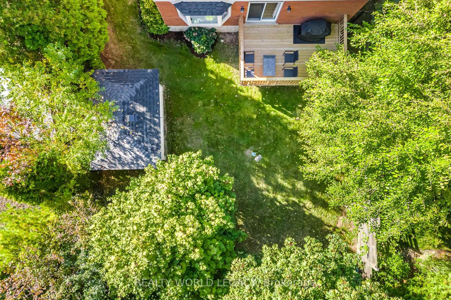 Photo 47 of 33 Morton Avenue, Hamilton, Dundas — HOMEH