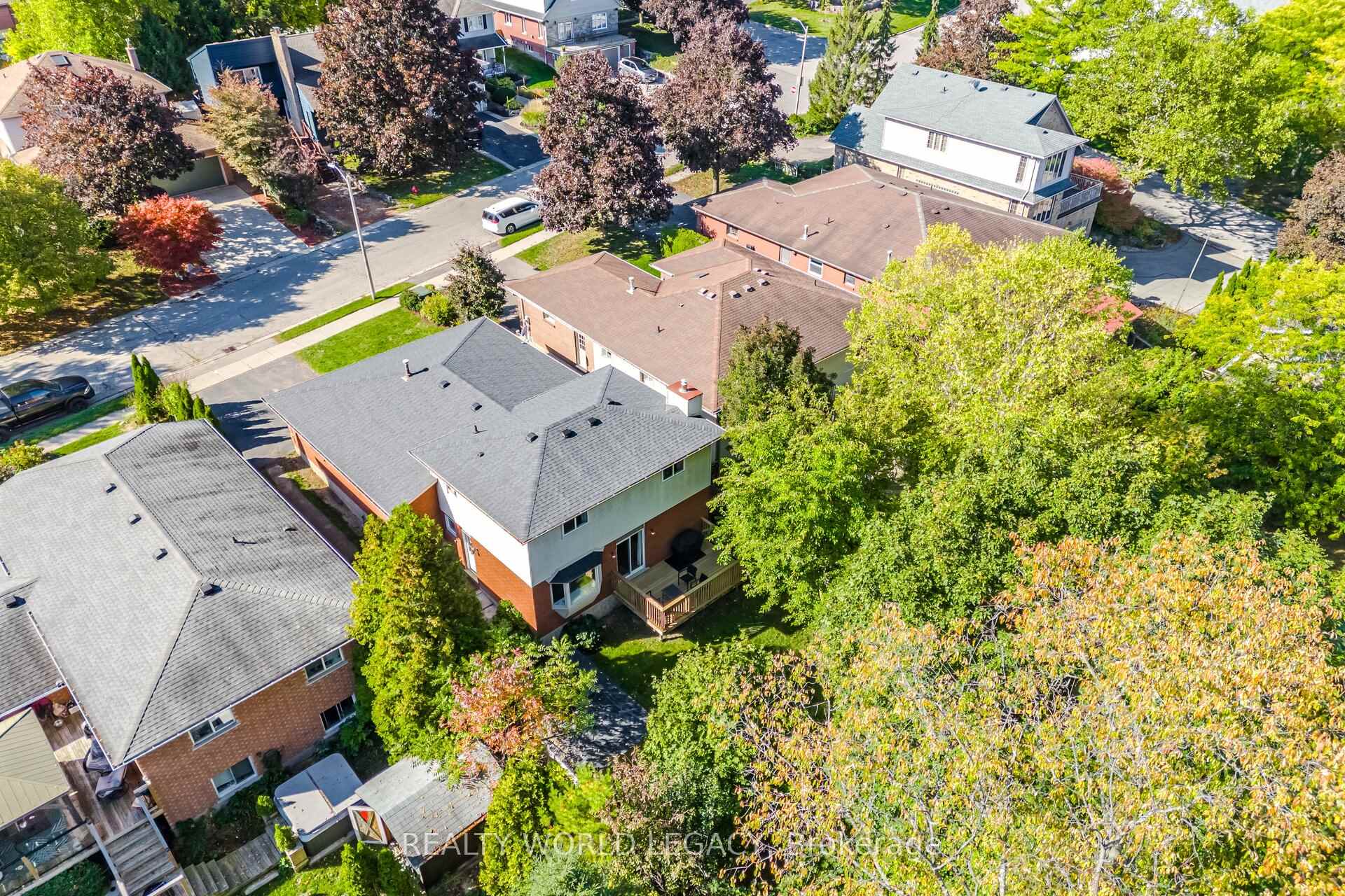 Photo 49 of 33 Morton Avenue, Hamilton, Dundas — HOMEH