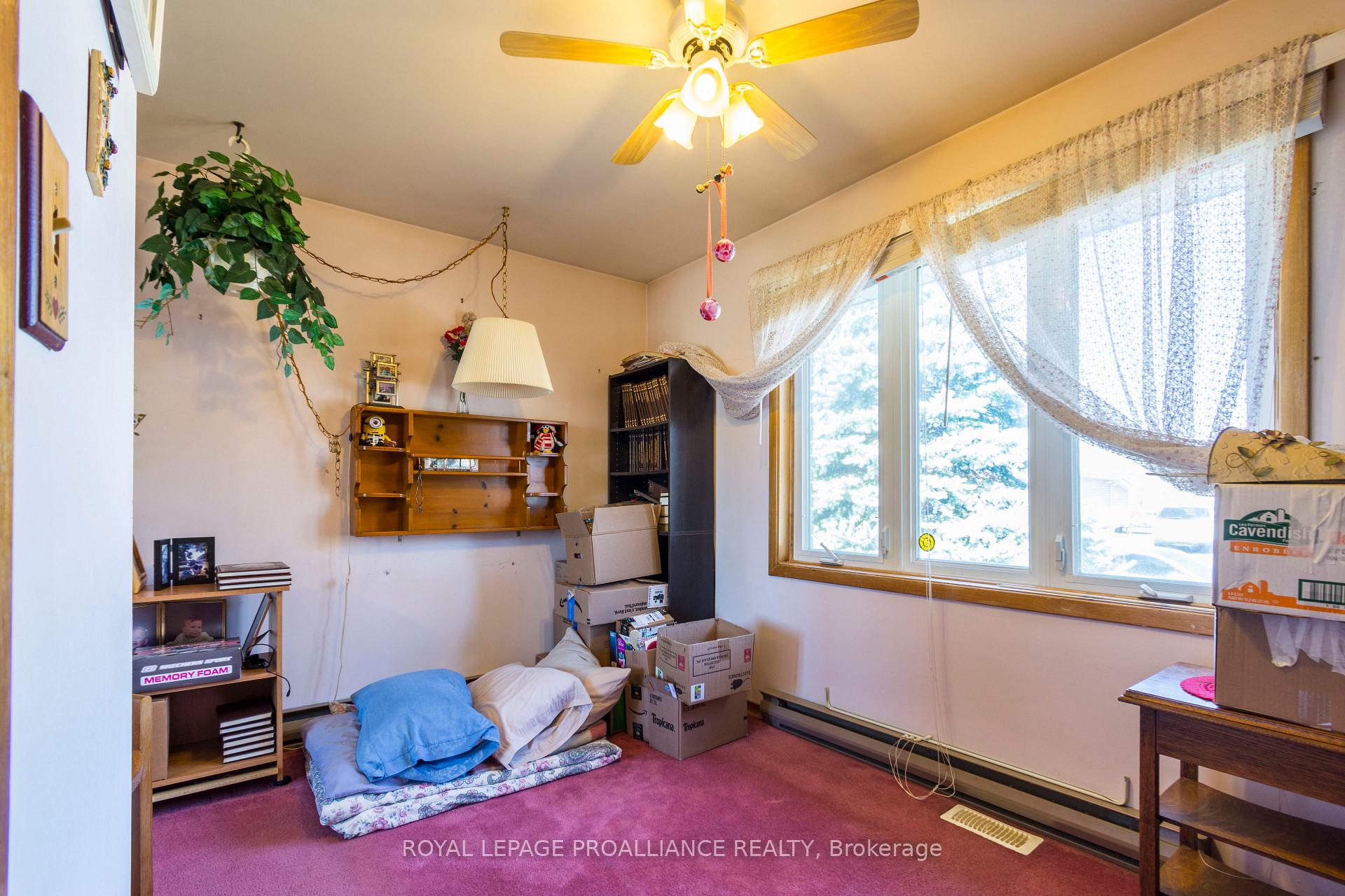 Photo 13 of 11 McFarland Drive, Belleville, Belleville Ward — HOMEH