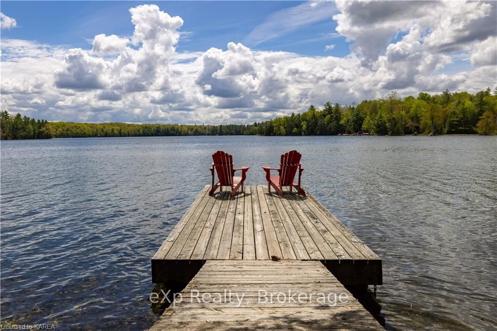 Photo 2 of 26 Woodside Lane, Frontenac, Frontenac South — HOMEH