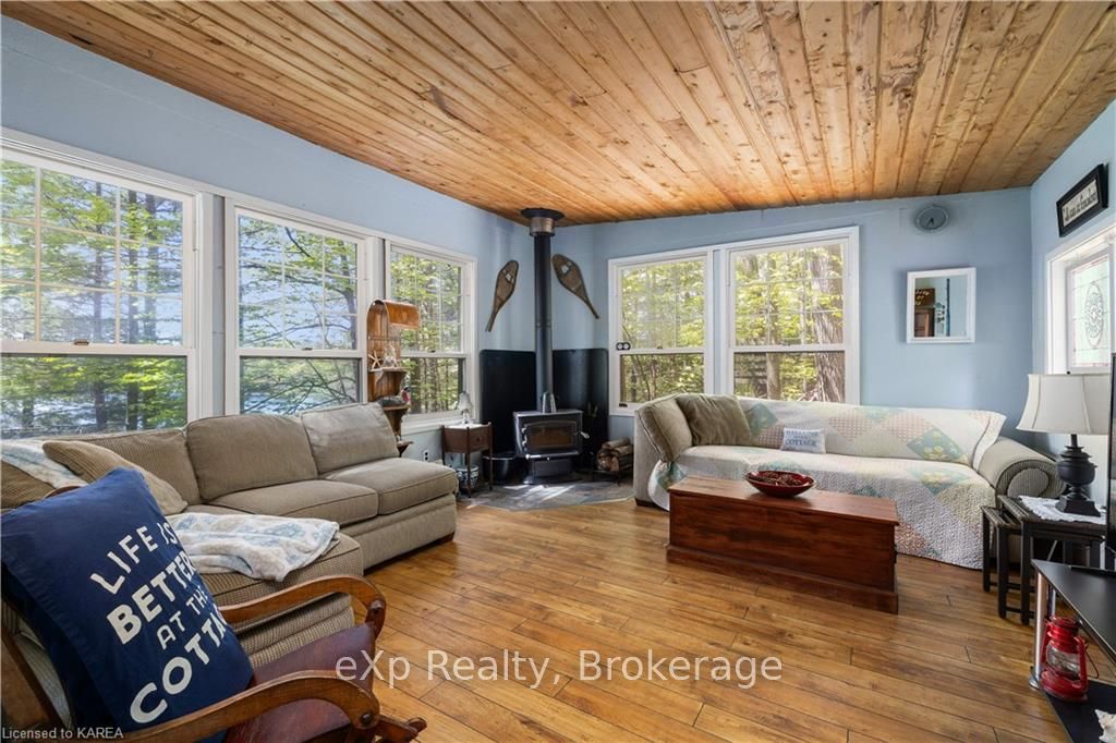 Photo 4 of 26 Woodside Lane, Frontenac, Frontenac South — HOMEH