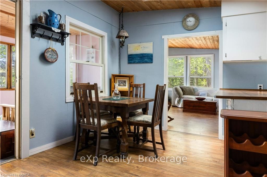Photo 11 of 26 Woodside Lane, Frontenac, Frontenac South — HOMEH