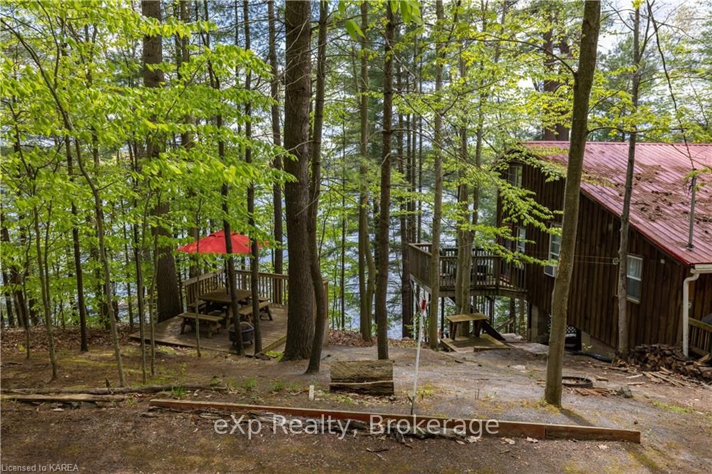 Photo 22 of 26 Woodside Lane, Frontenac, Frontenac South — HOMEH