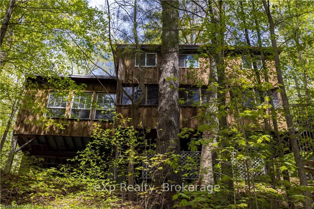 Photo 24 of 26 Woodside Lane, Frontenac, Frontenac South — HOMEH