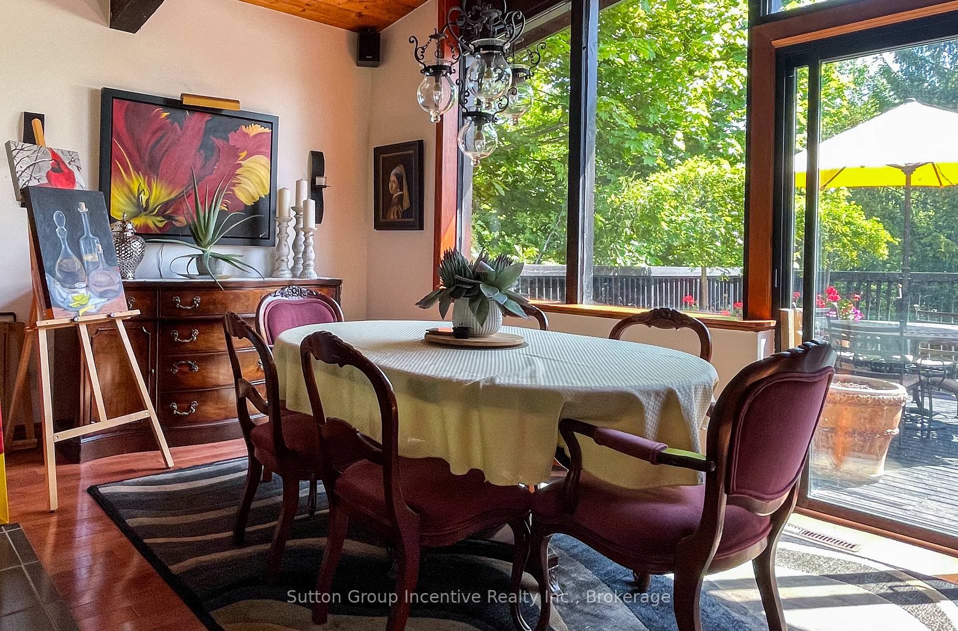Photo 11 of 187 Arlberg Crescent, Blue Mountains — HOMEH